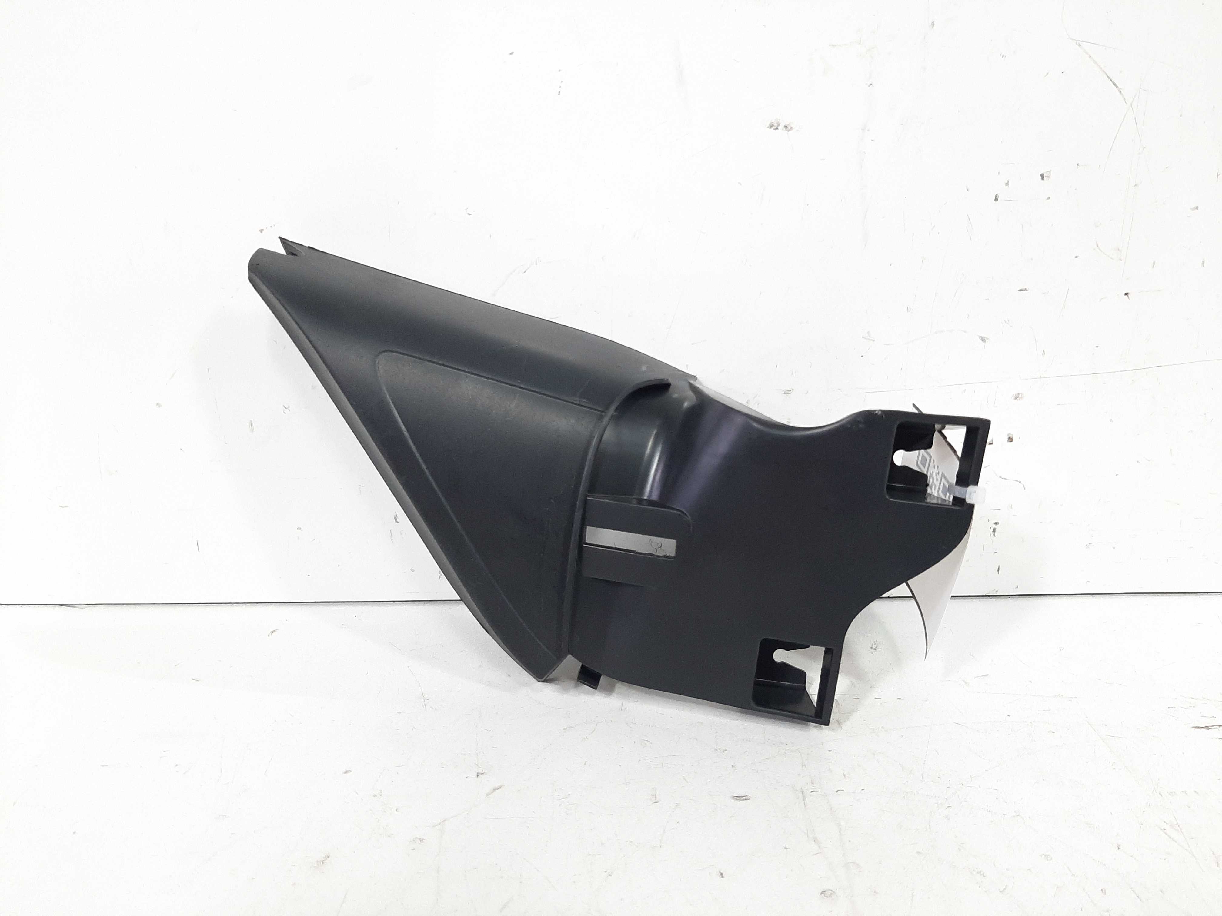 Moldura Retrovisor Interno Diant. Esquerda Jetta 2015 A 2018 1