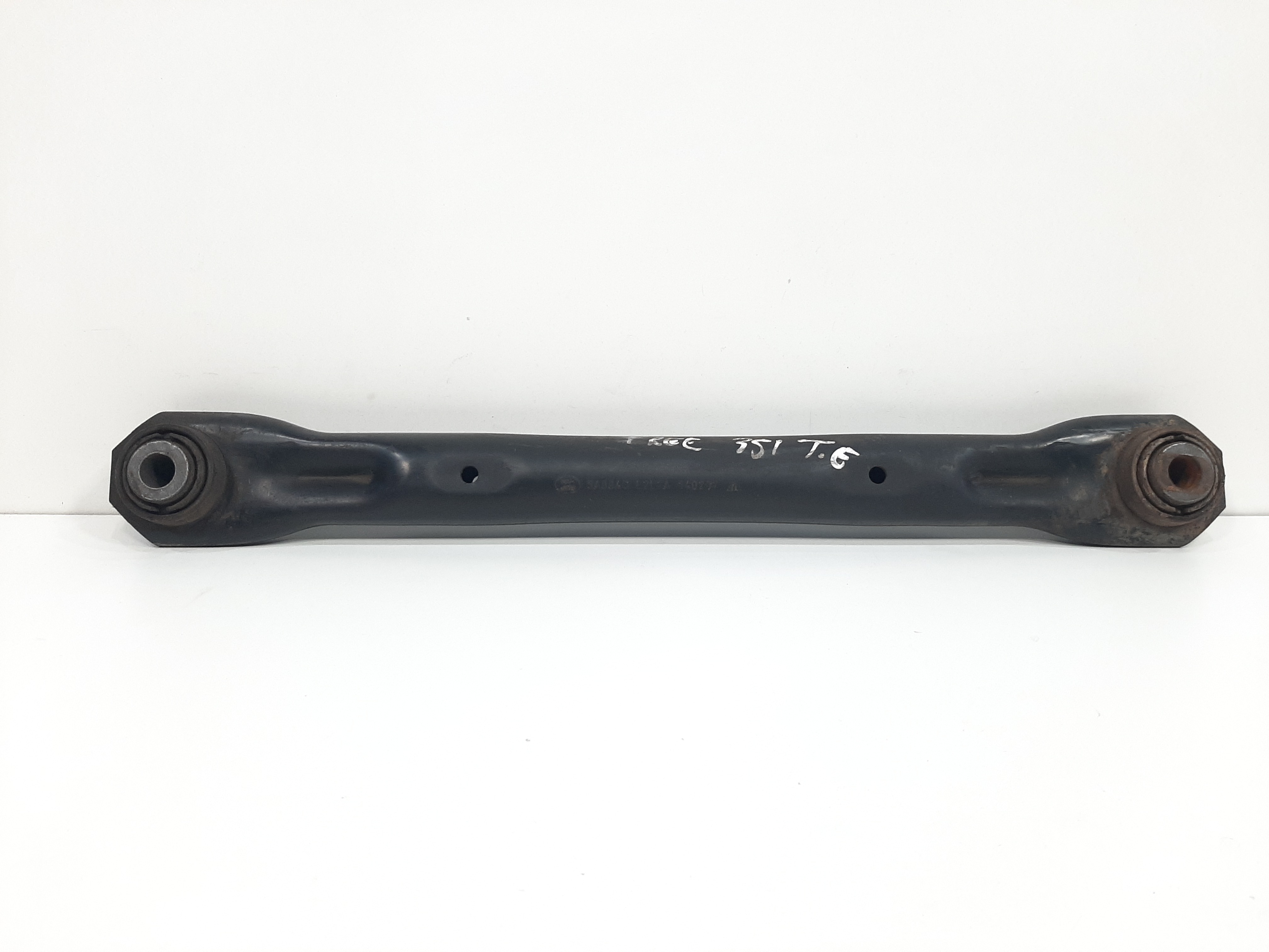Braço Tirante Traseiro Esquerdo Freelander 2 2007 A 2012 4