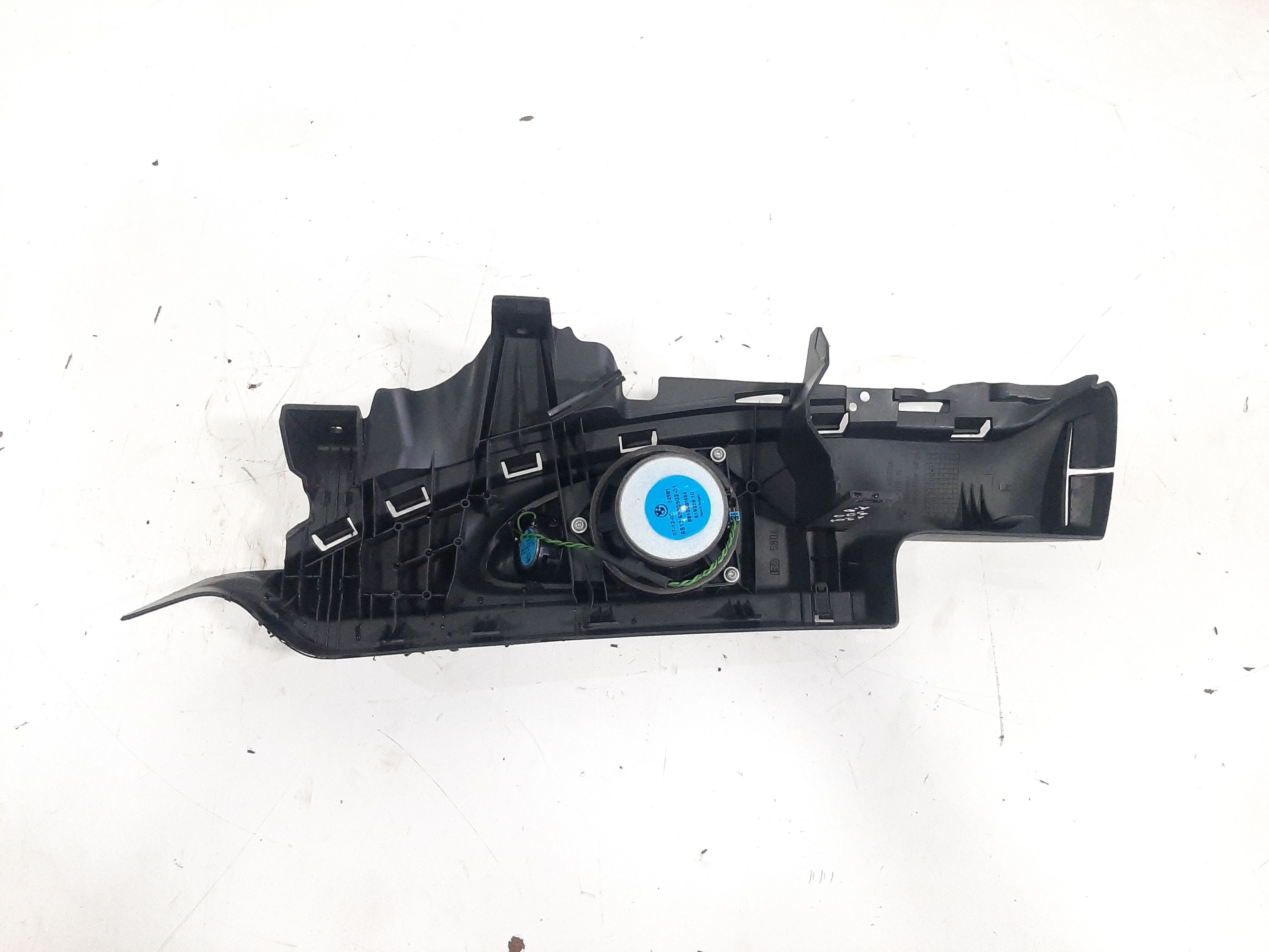 Suporte Direito Bagagito Porta Malas Bmw 120i 2006 A 2012 5