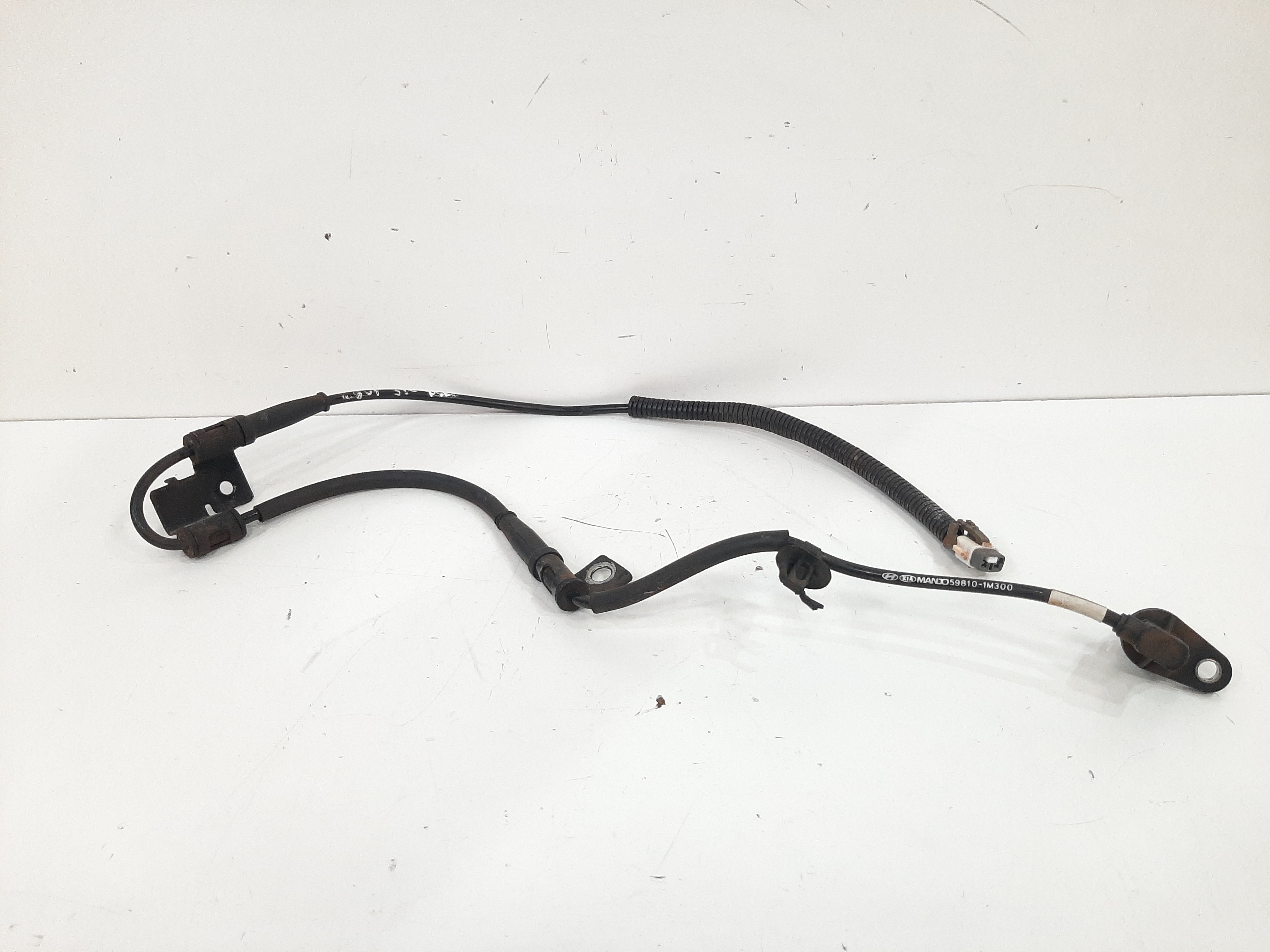 Sensor Abs Dianteira Esquerda Kia Cerato Koup Aut 2011 A 13 8