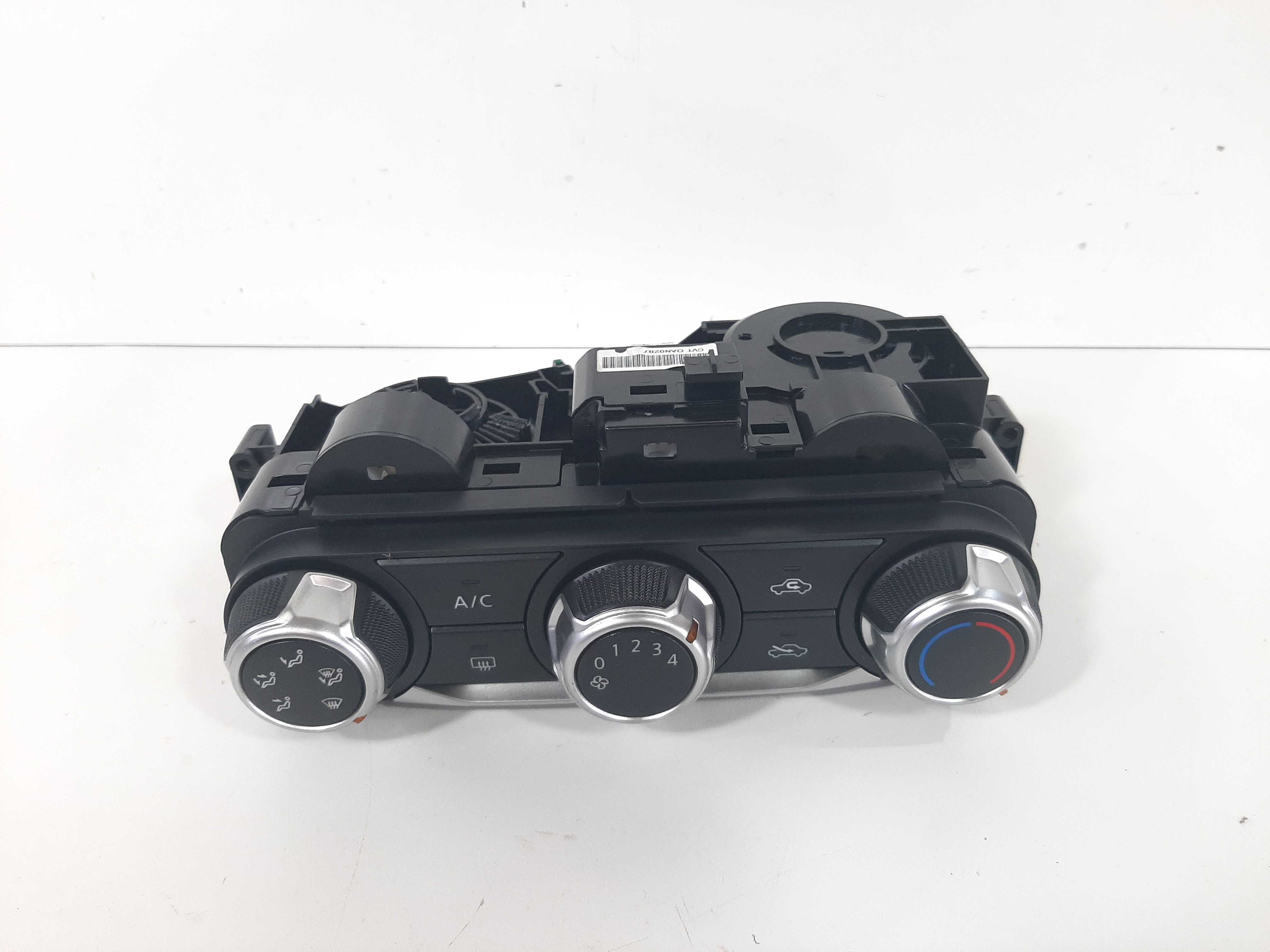 Comando Ar Condicionado Nissan Kicks 2016 2017 2018 A 2020 7