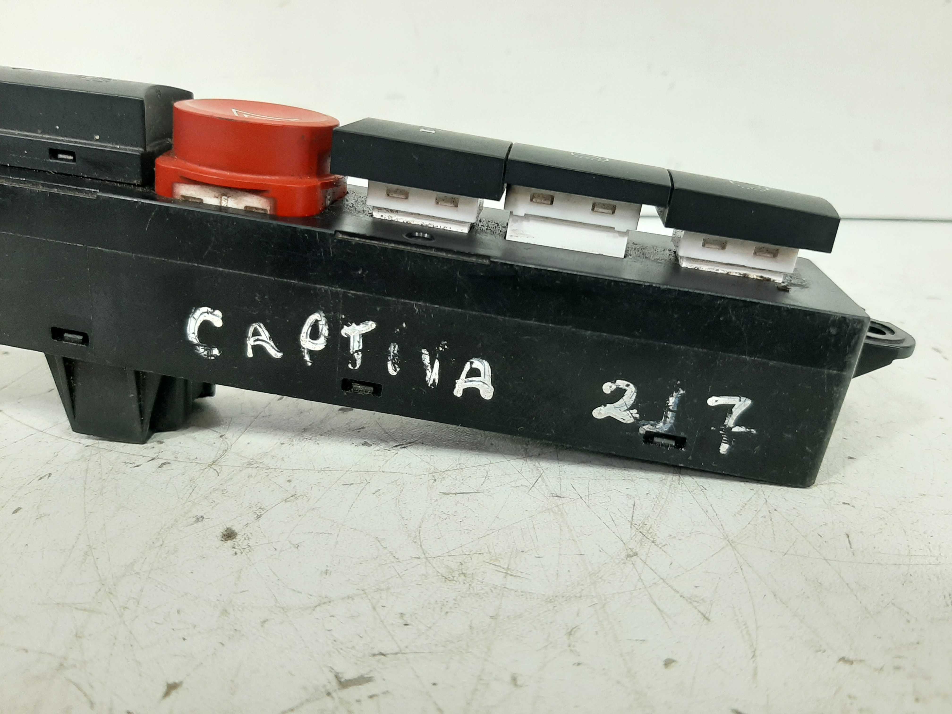 Régua Botões Pisca Alerta Captiva 2008 2009 2010 A 2016 2