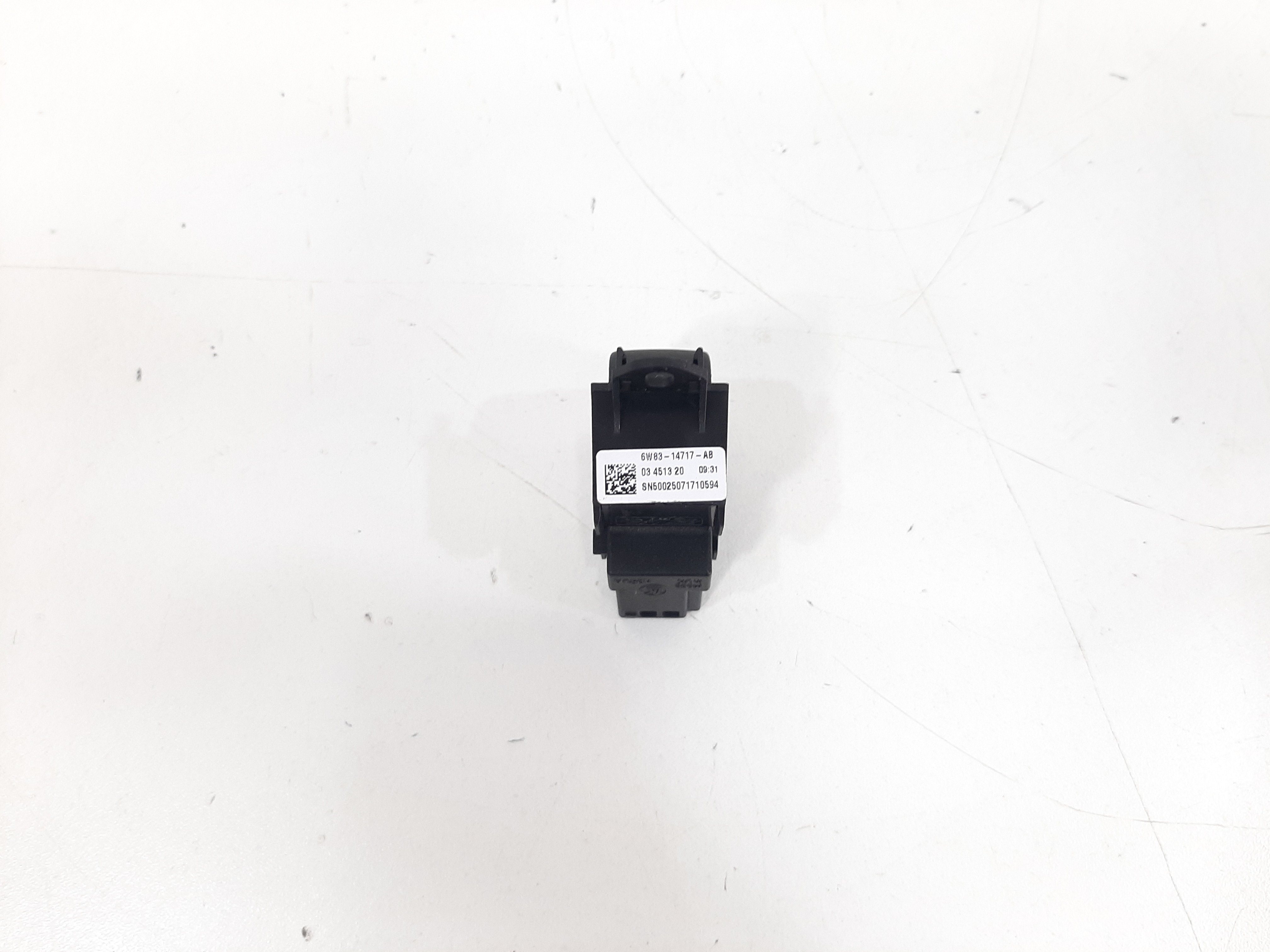 Botão Comando Vidro Elétrico Traseiro Esqu. Freelander 340 5