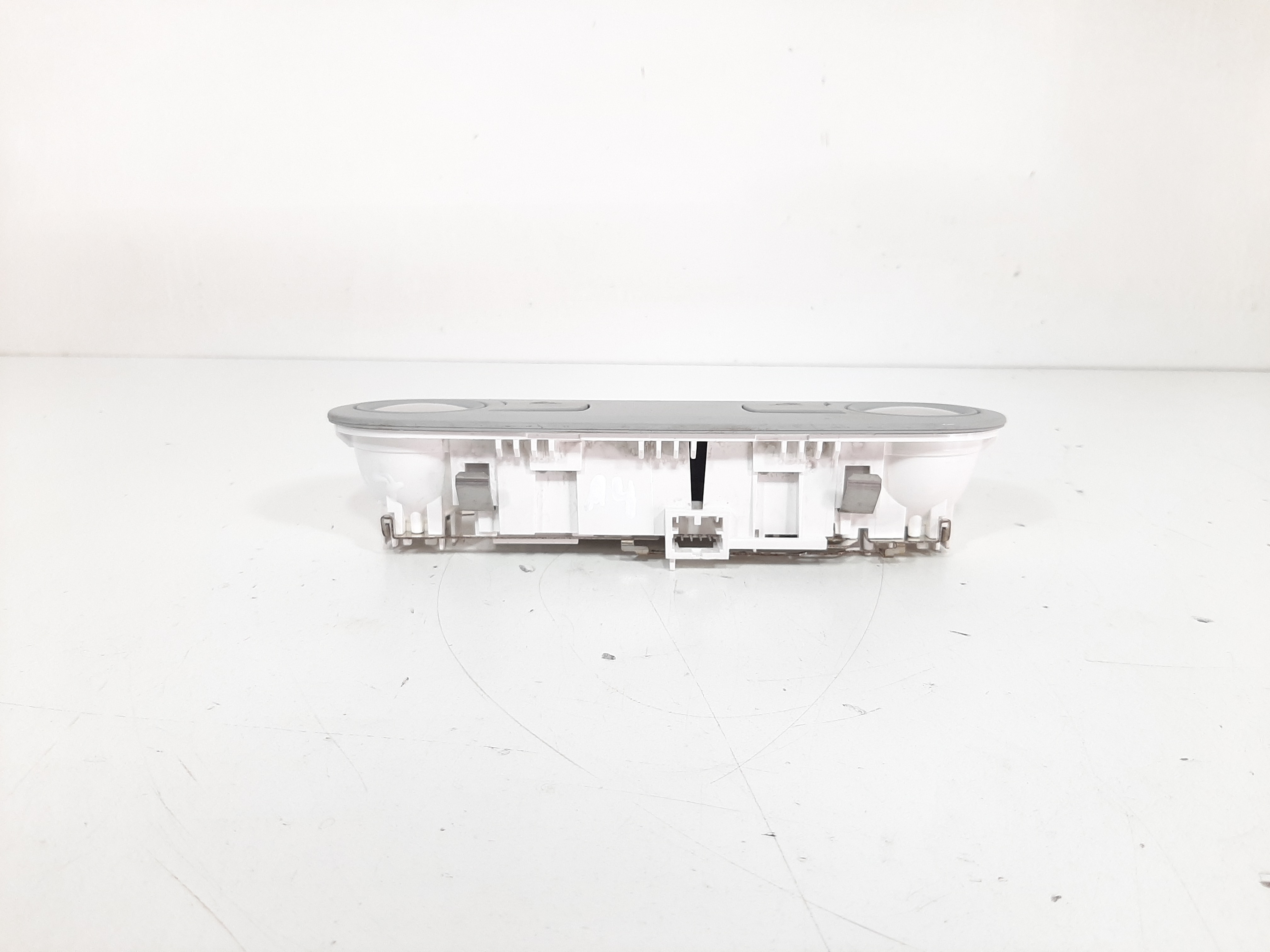 Luz Teto Traseira Audi A4 2010 2011 2012 A 2015 8t094711bet1 4