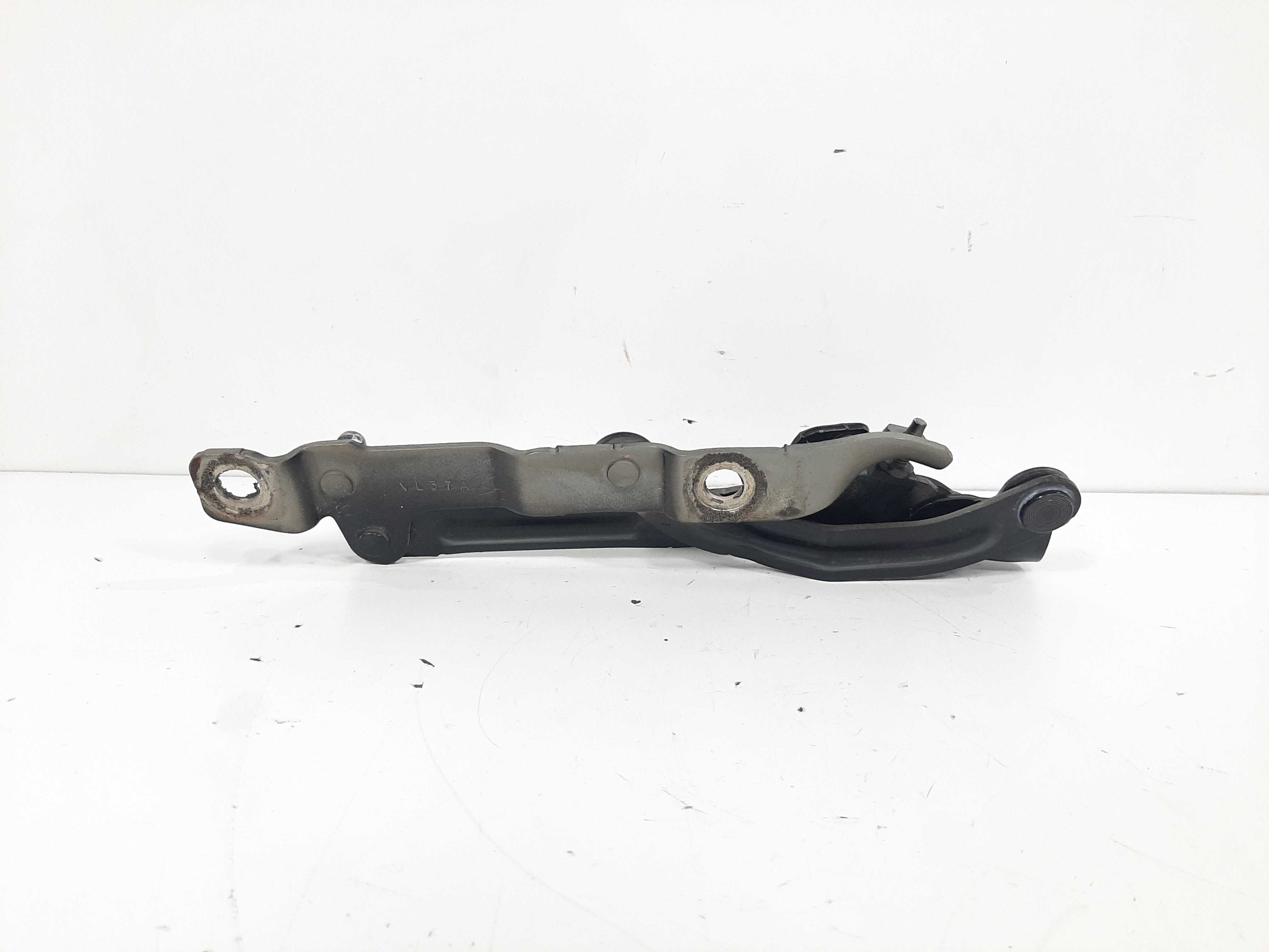 Dobradiça Esquerda Porta Malas Nissan Sentra 2008 A 2013 3