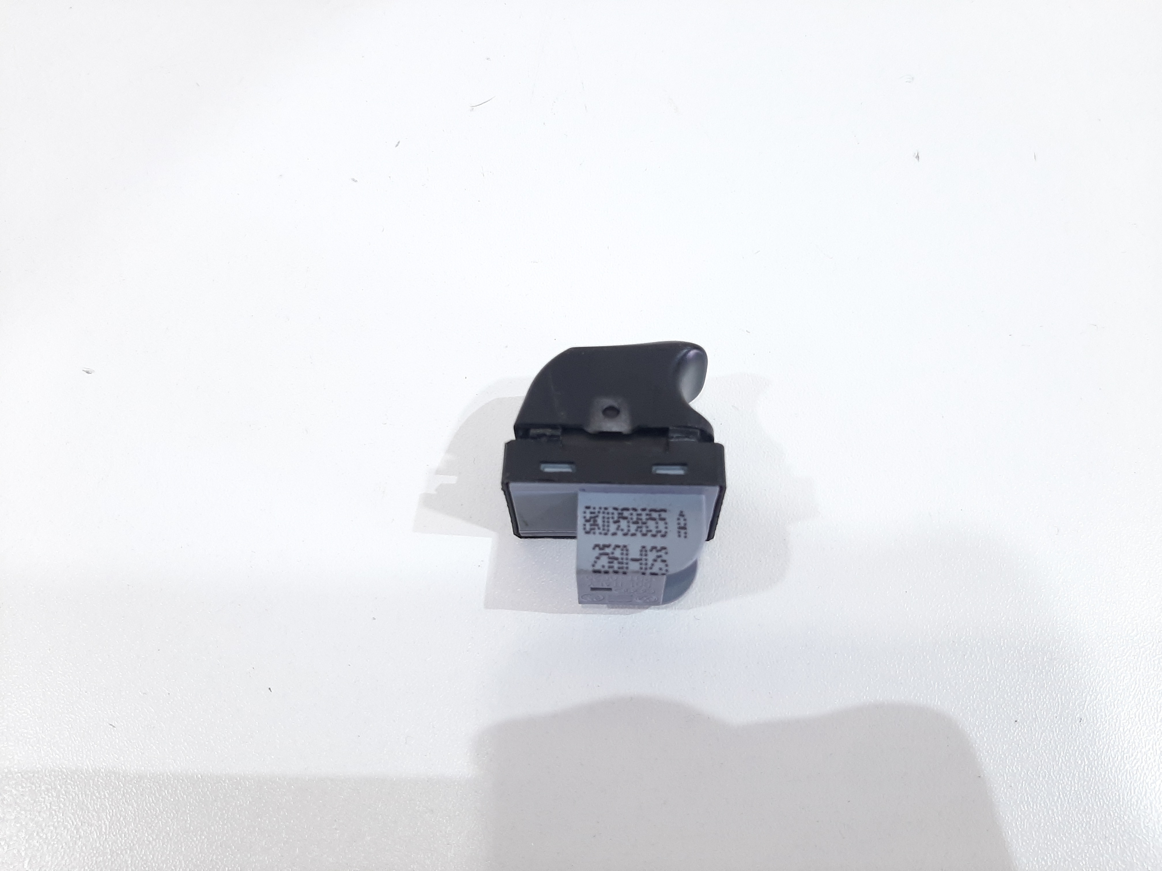 Botão Vidro Elétrico Dianteiro Direito Audi A4 2008 A 2015 9