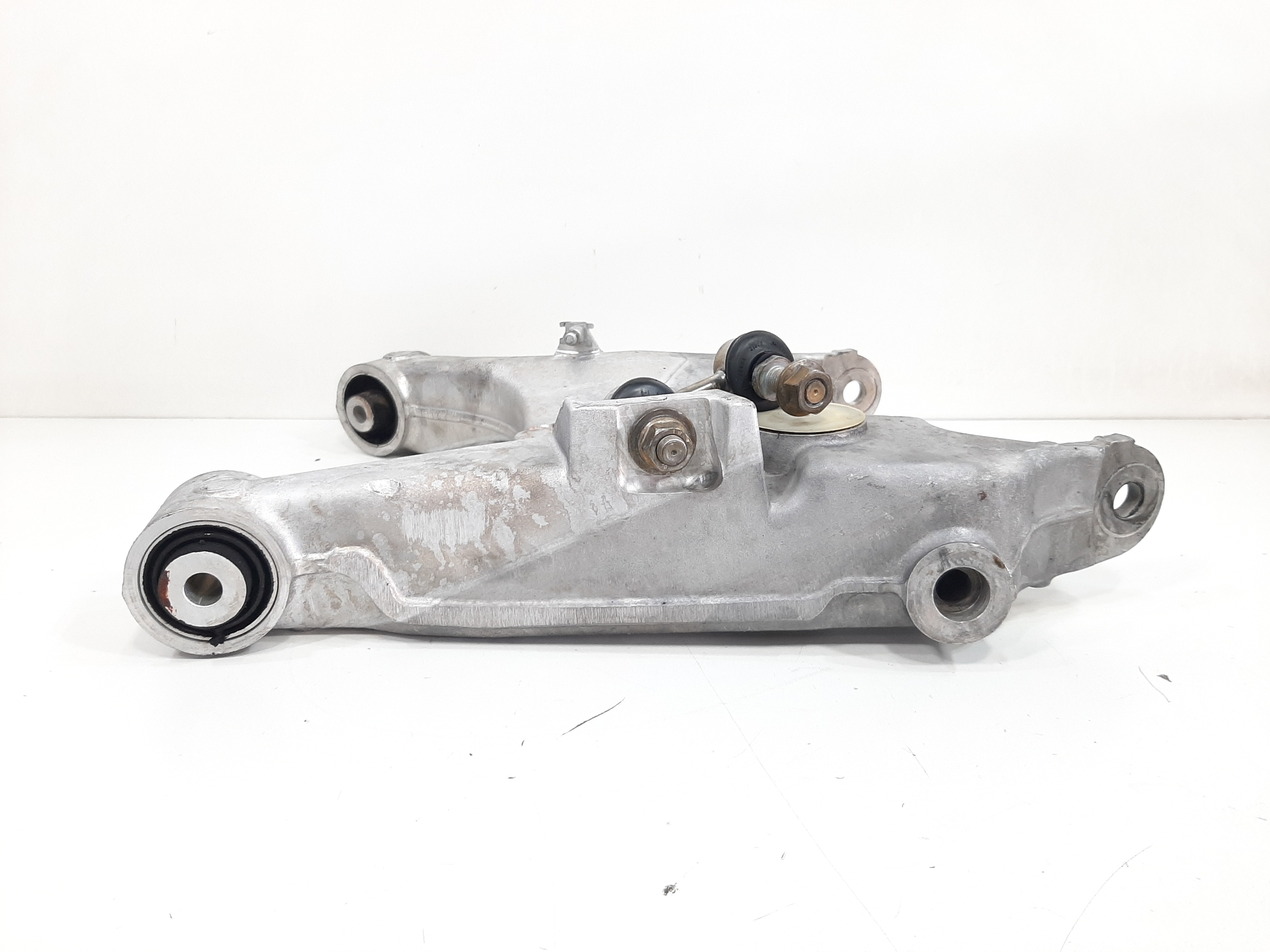 Balança Traseira Direita Bmw X5 E53 1999 2000 2001 A 2006 2