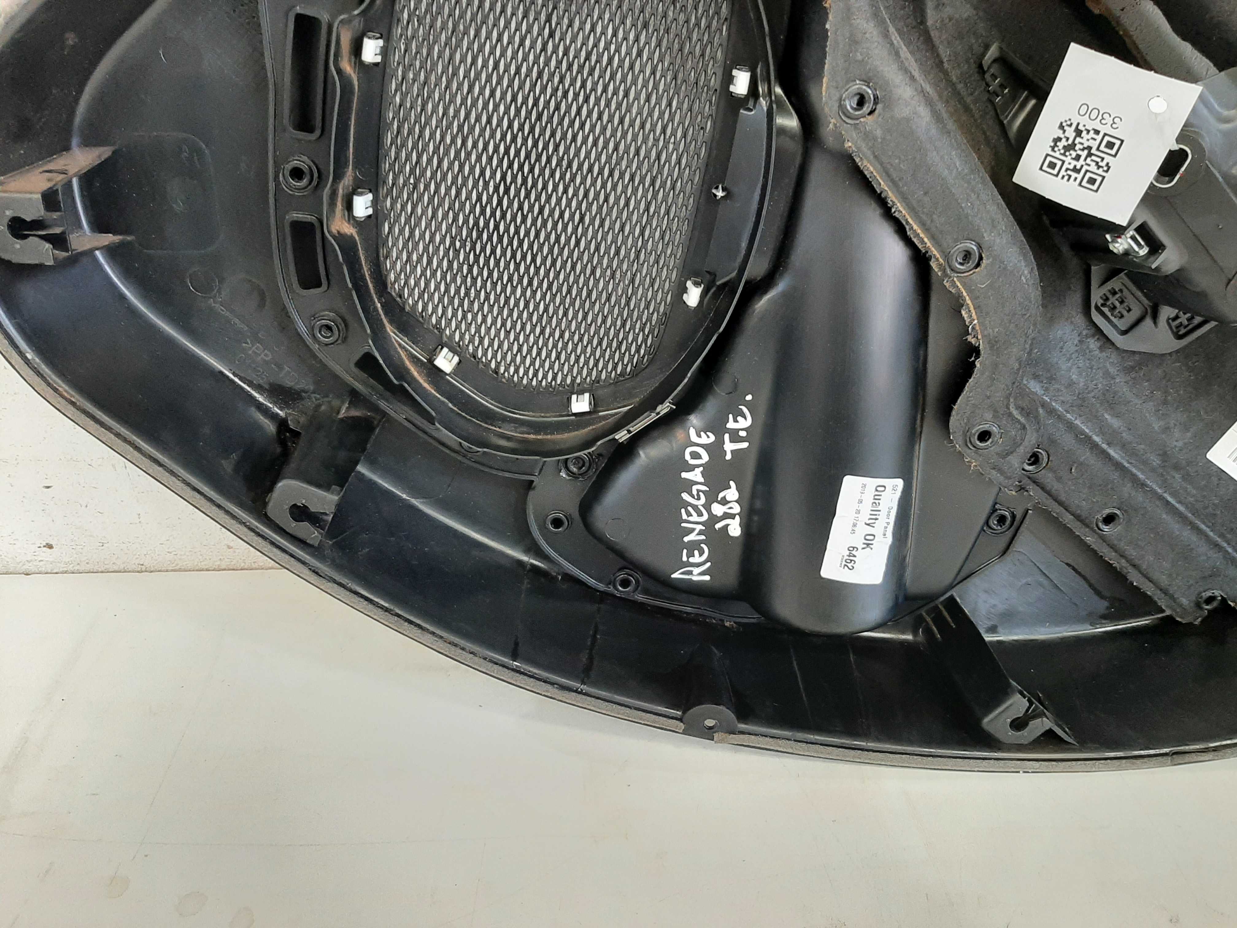 Forro Porta Traseiro Esquerdo Renegade 2015 2016 2017 A 2020 3