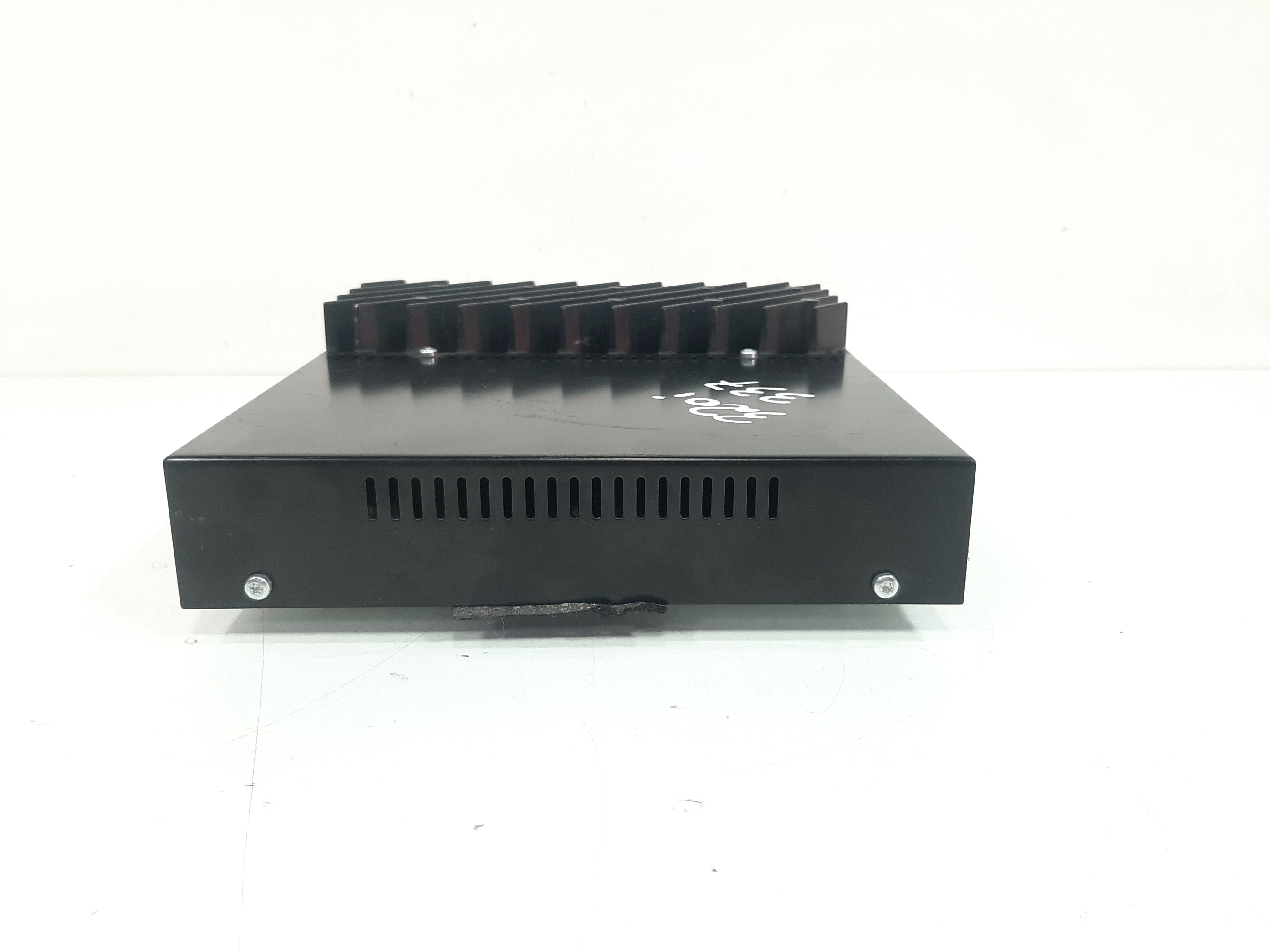 Módulo amplificador de som BMW 320i 337 2
