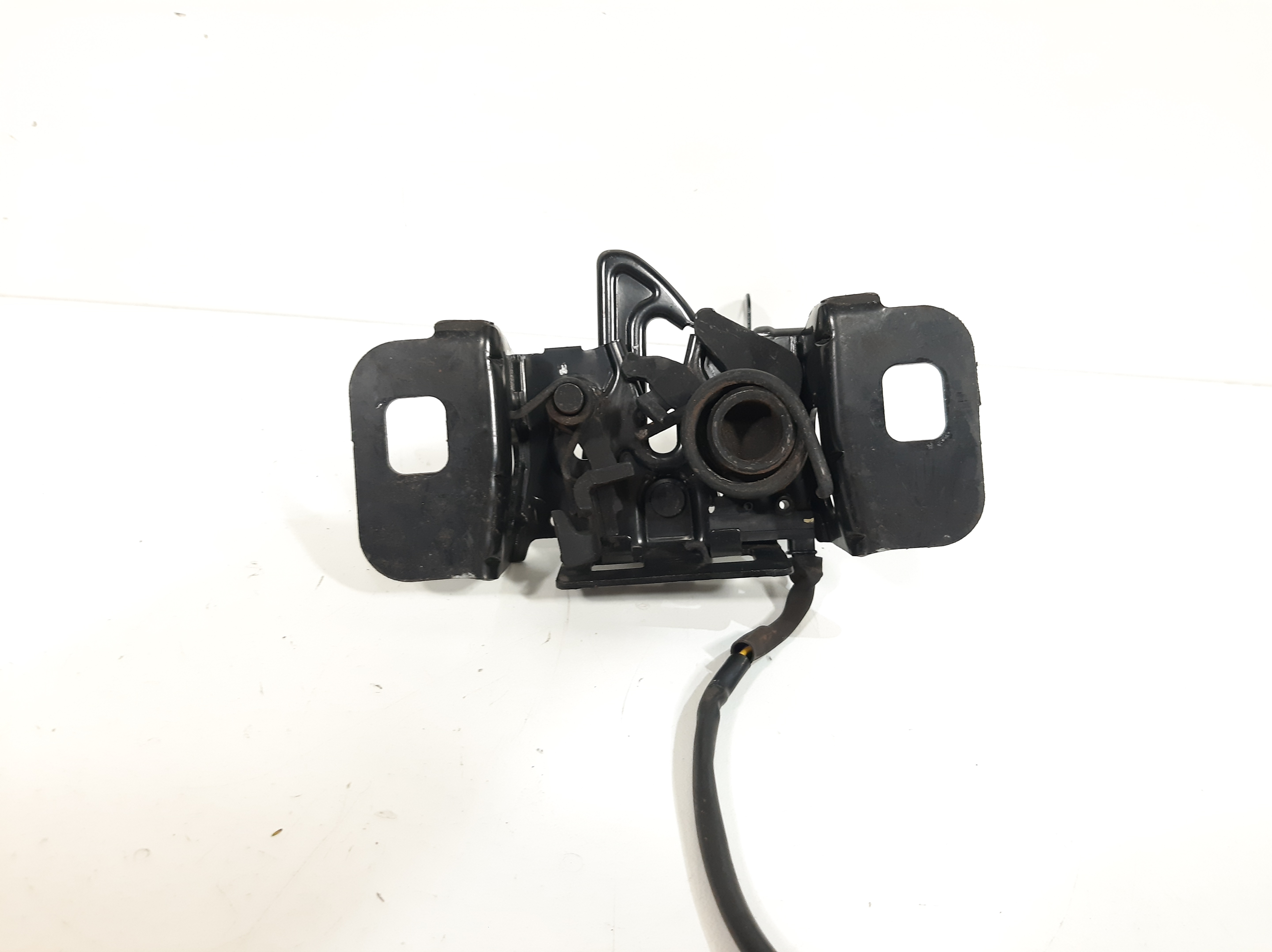 Fechadura Dianteira Capô Gm Chevrolet Cruze 1.8 2011 A 2016 1