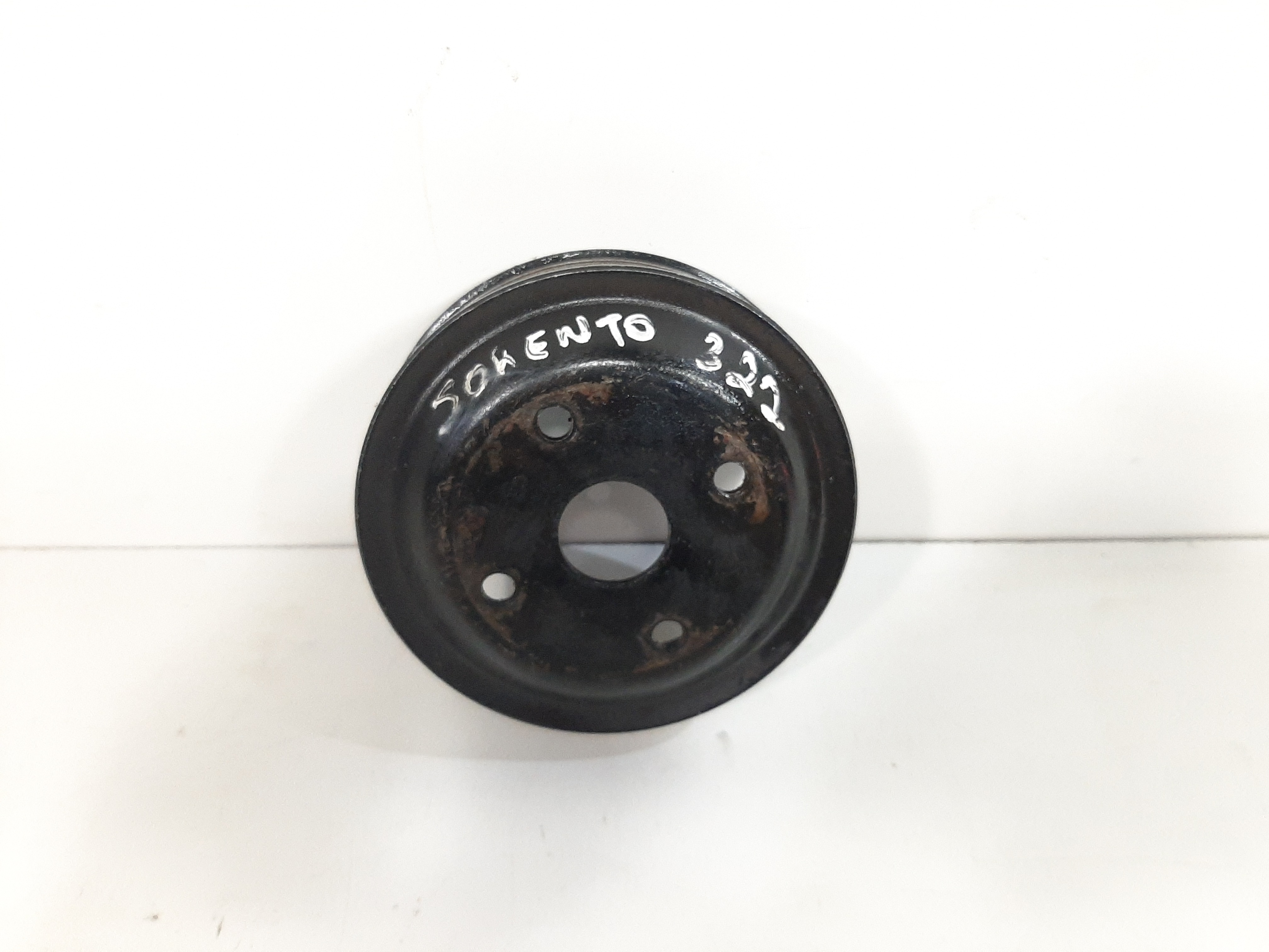 Polia Bomba Dágua Kia Sorento 2.5 T Diesel 2004 2005 A 2007 1