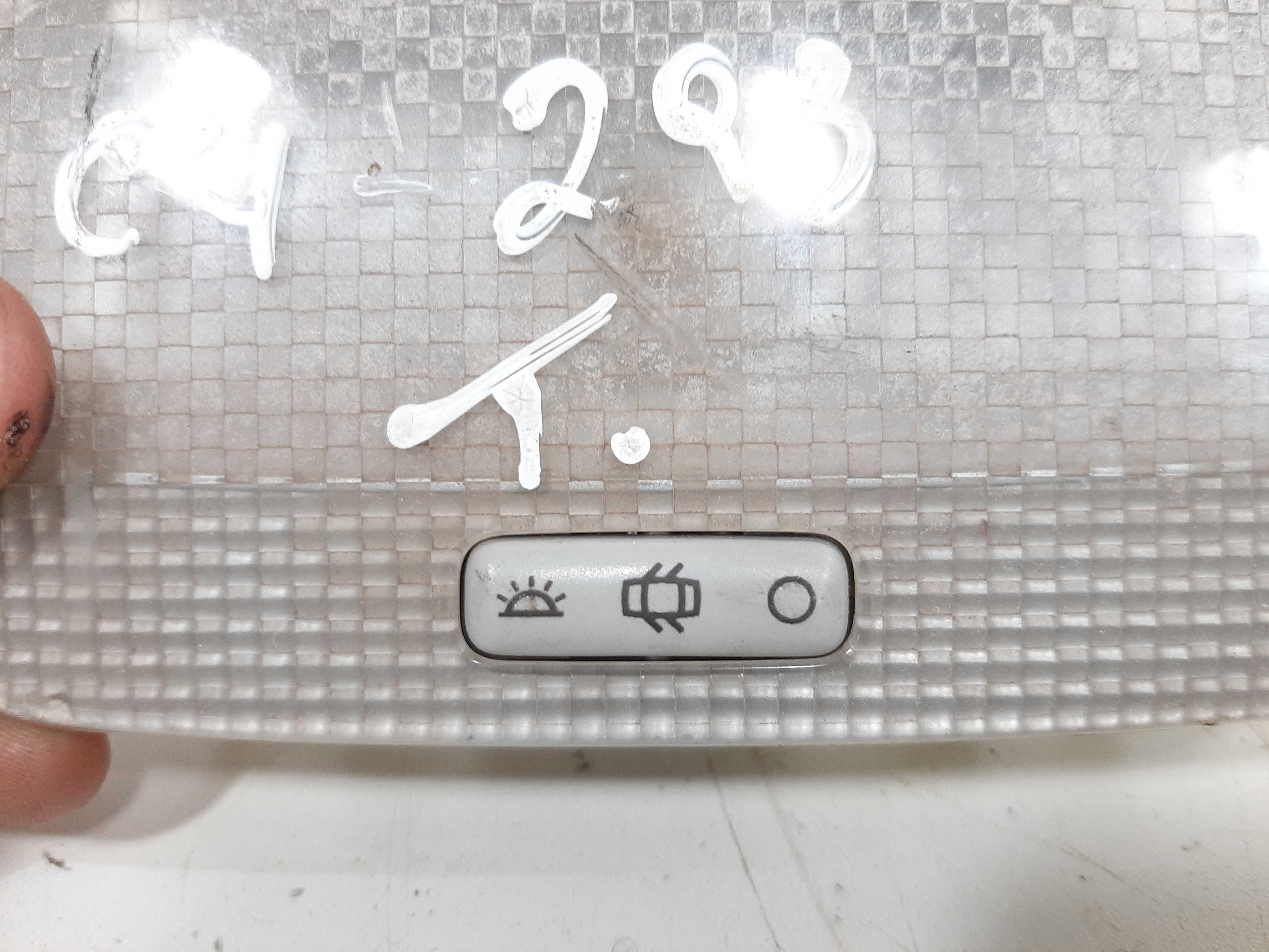 Luz Cortesia Interna Traseira Citroen C4 Hatch 2007 A 2013 10
