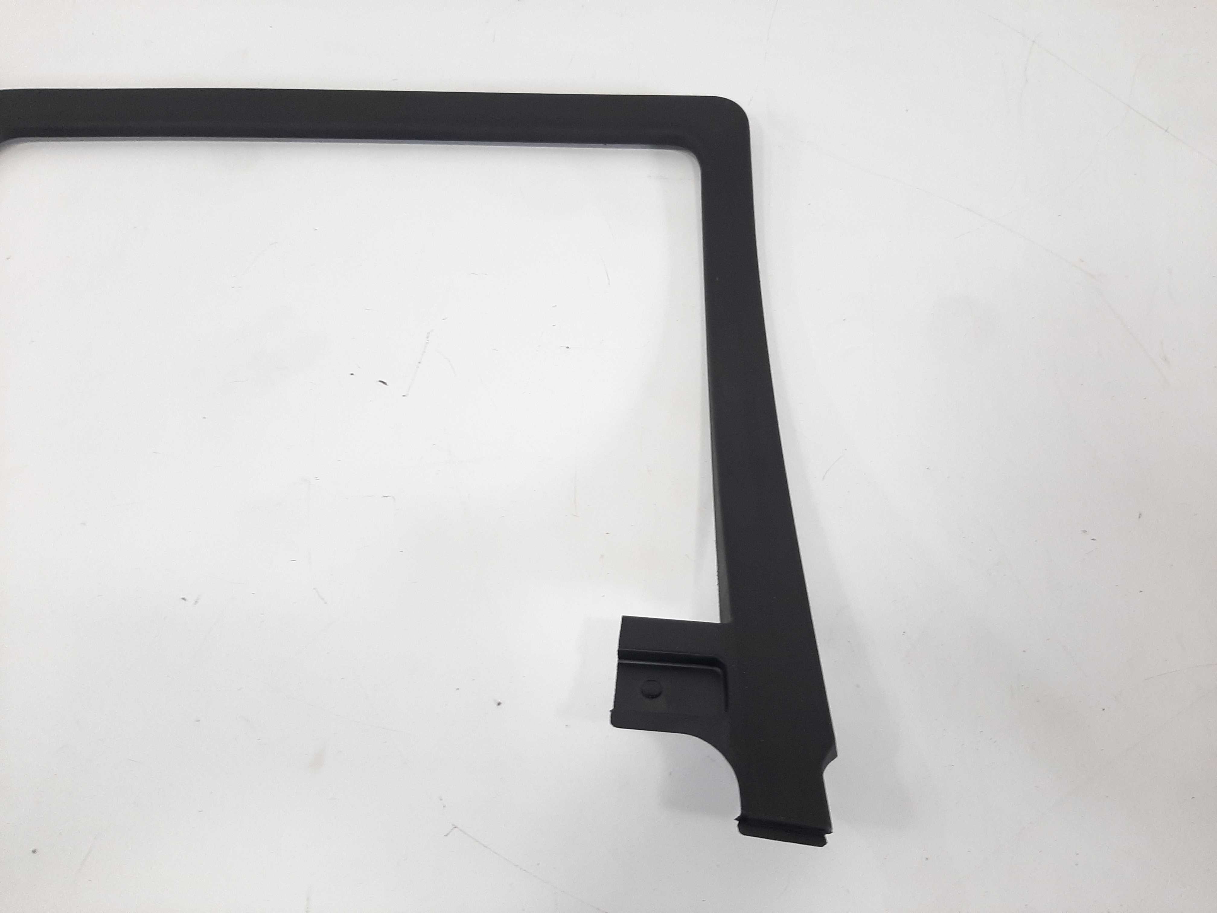 Acabamento Interno Porta Trase Esquer Grand Cherokee 11 A 15 8