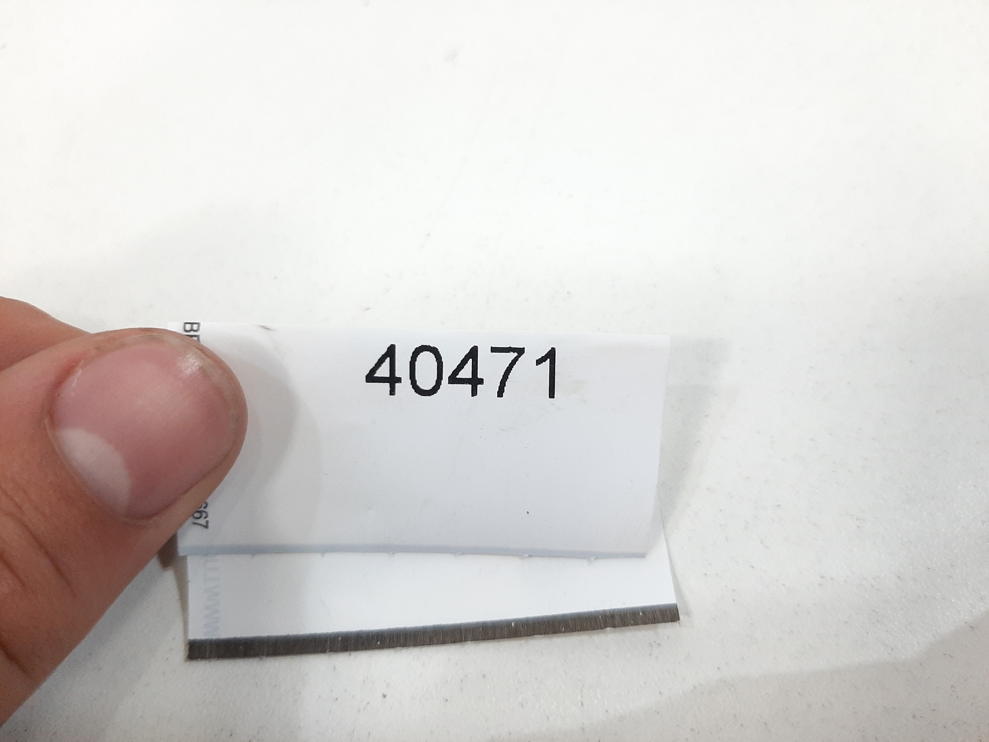 Radiador ar quente Livina 373 5