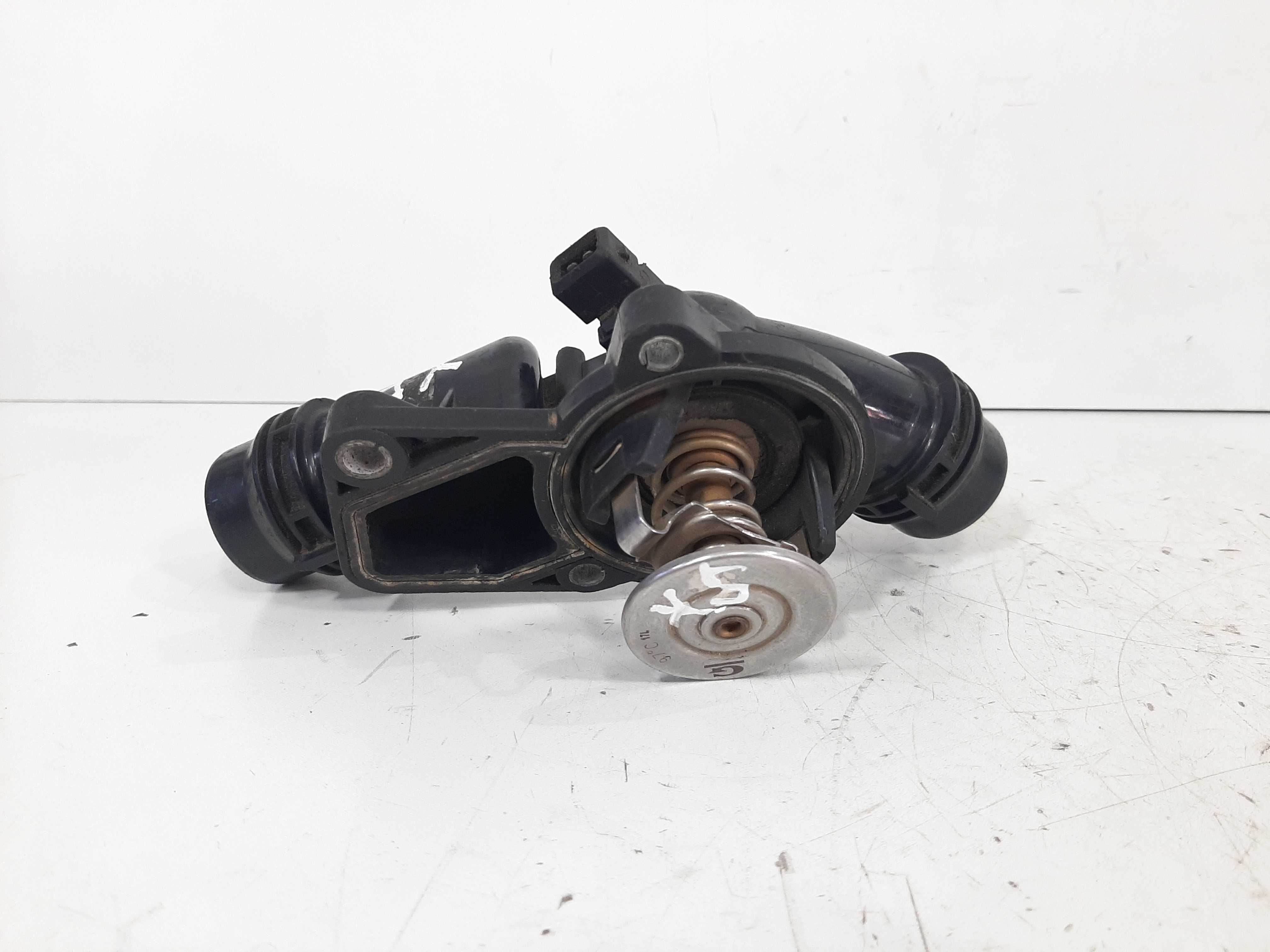 Válvula Termostática Bmw X5 Código: 11537550172 7