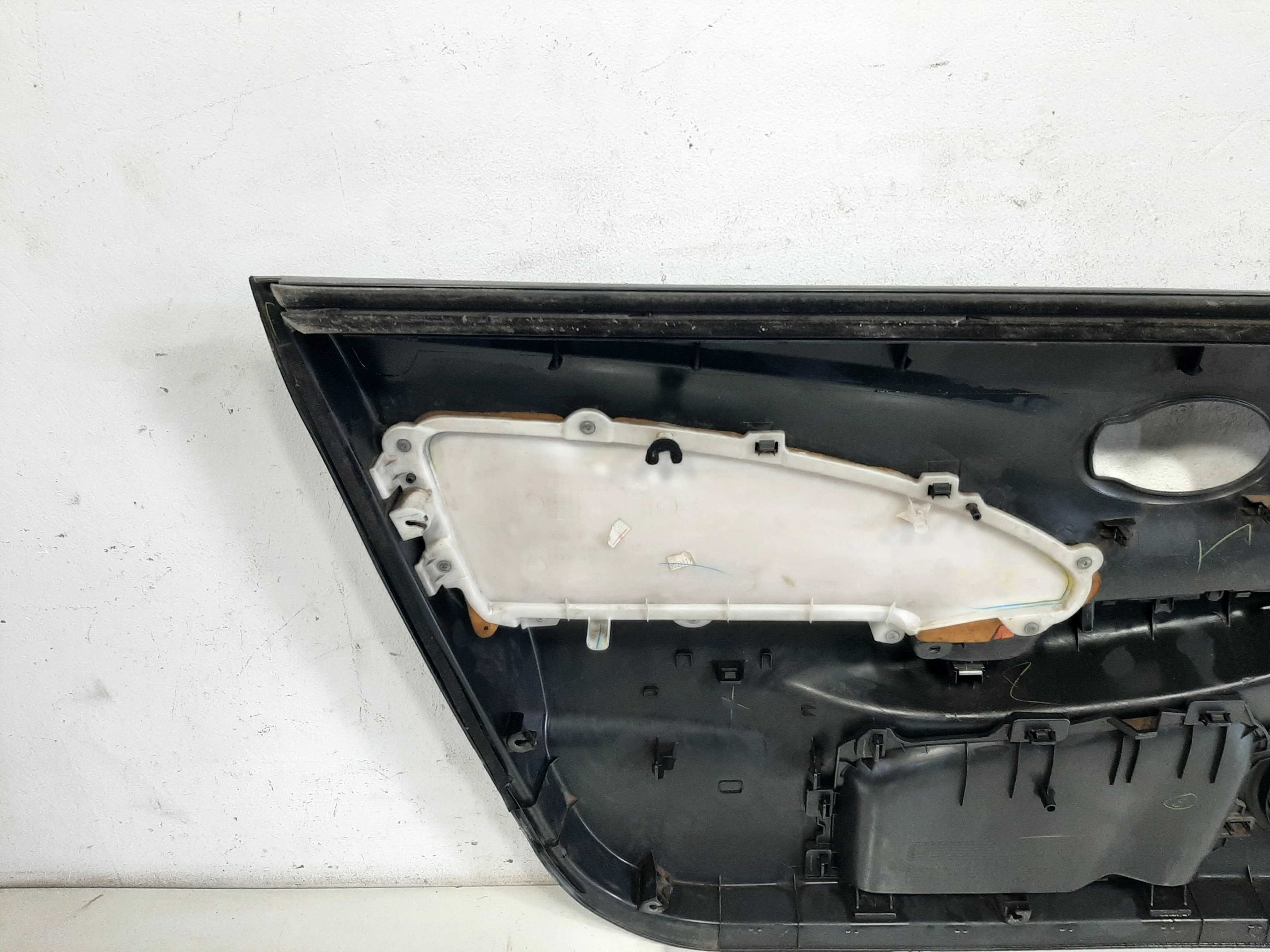Forro Porta Dianteiro Direito Nissan Versa 2011 2012 A 2017 4