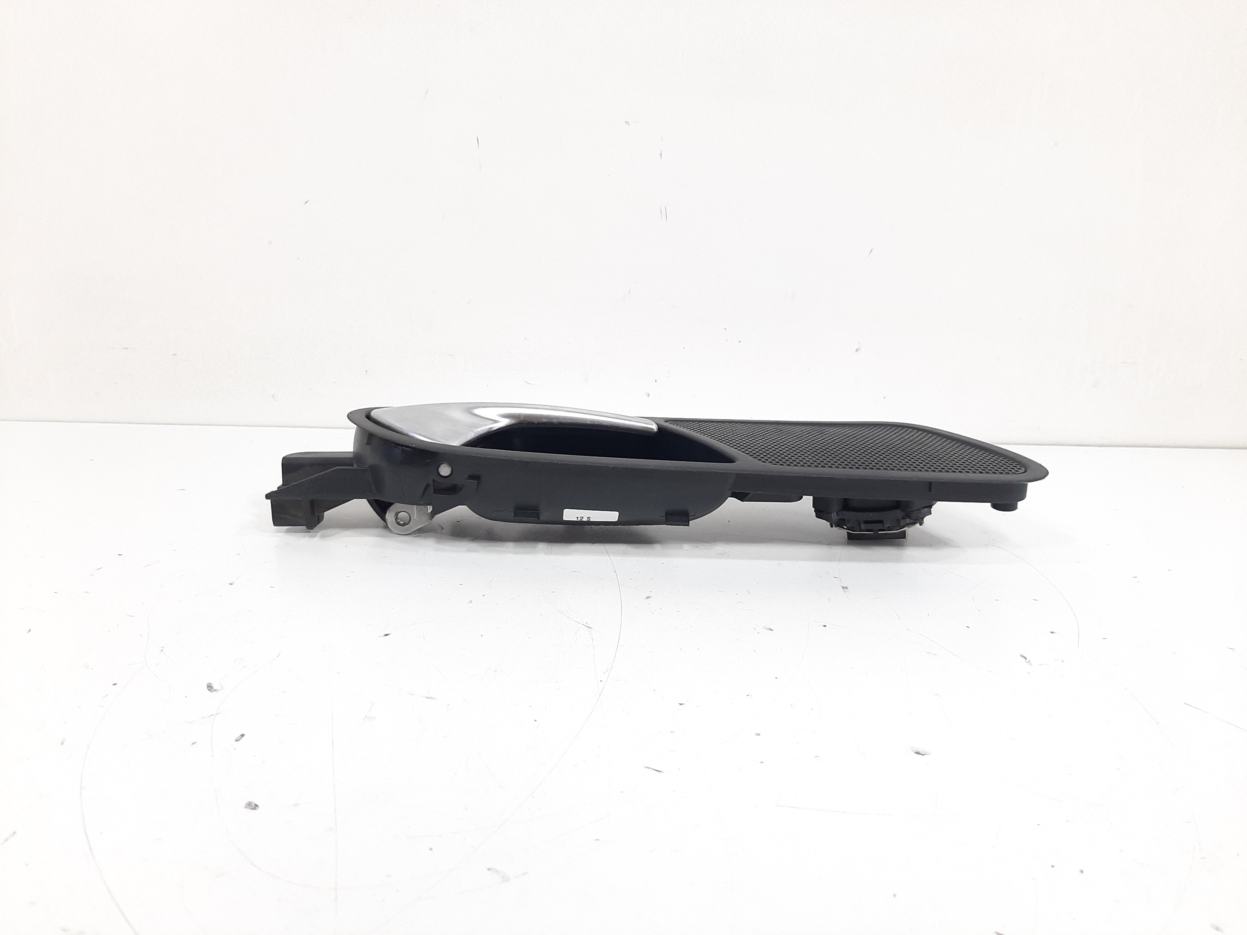 Maçaneta Interna Traseira Direita Vw Tiguan 2012 2013 A 2017 8