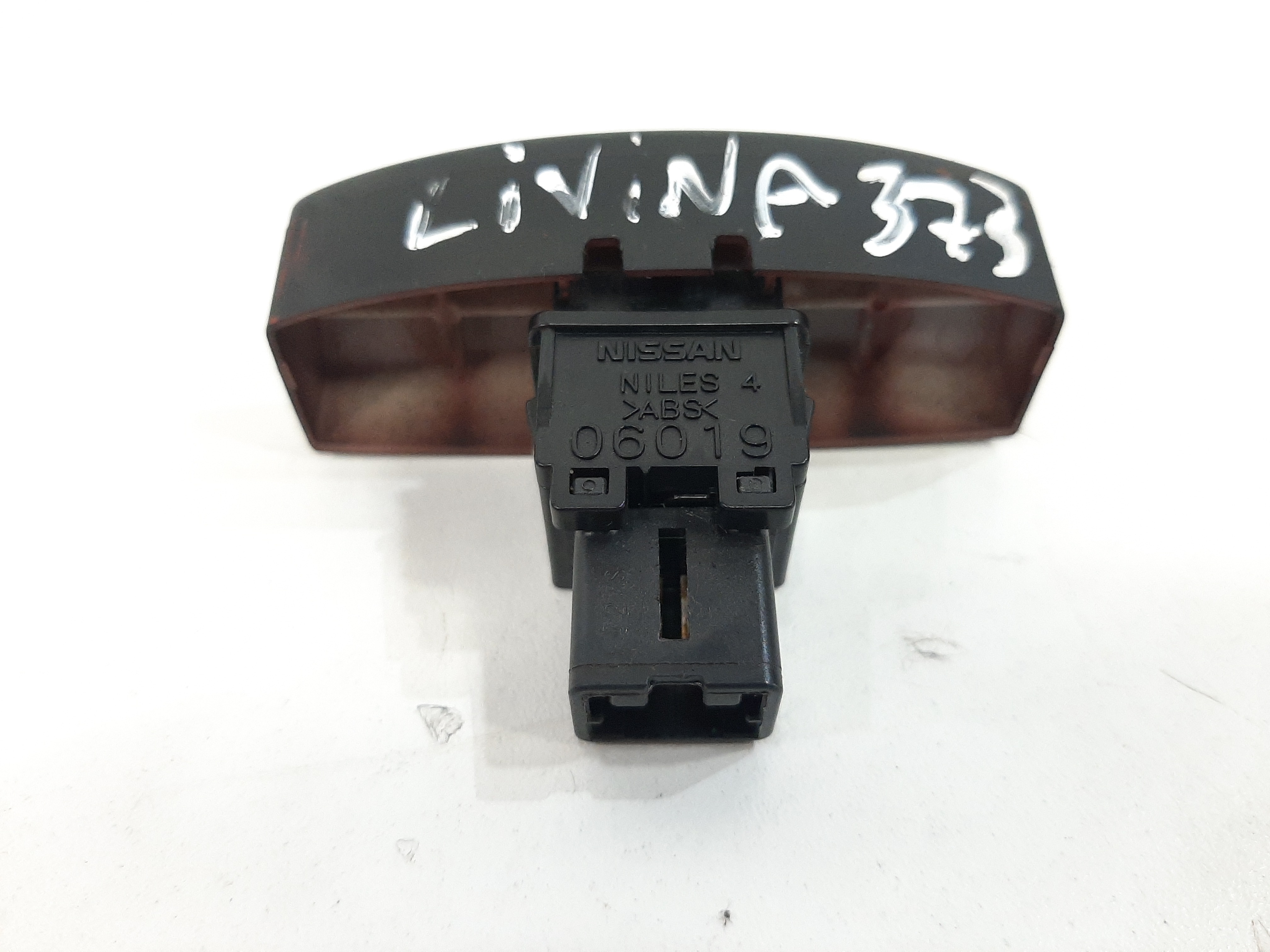 Botão Pisca Alerta Painel Nissan Livina 2010 2011 12 A 2014 1