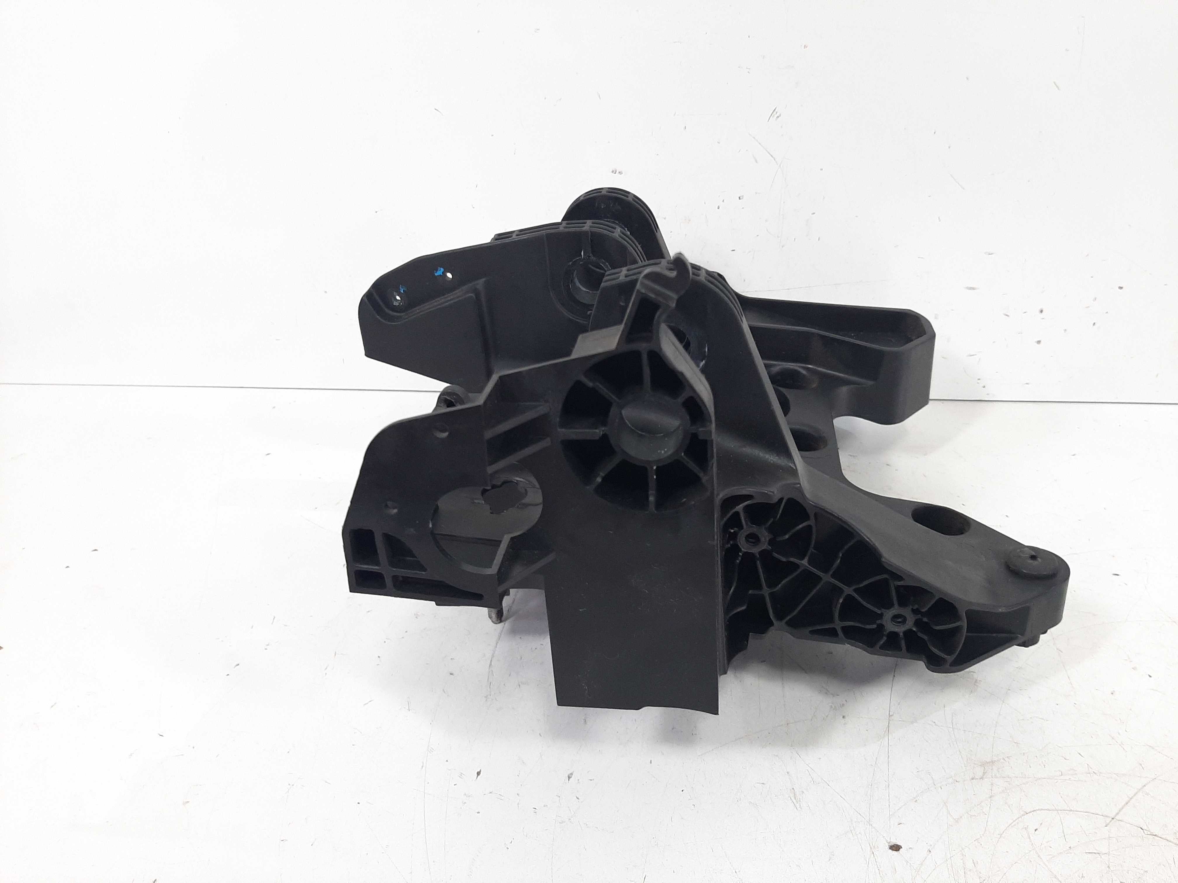 Suporte Bomba Direção Gm Spin 1.8 8v 2012 2013 2014 A 2017 4