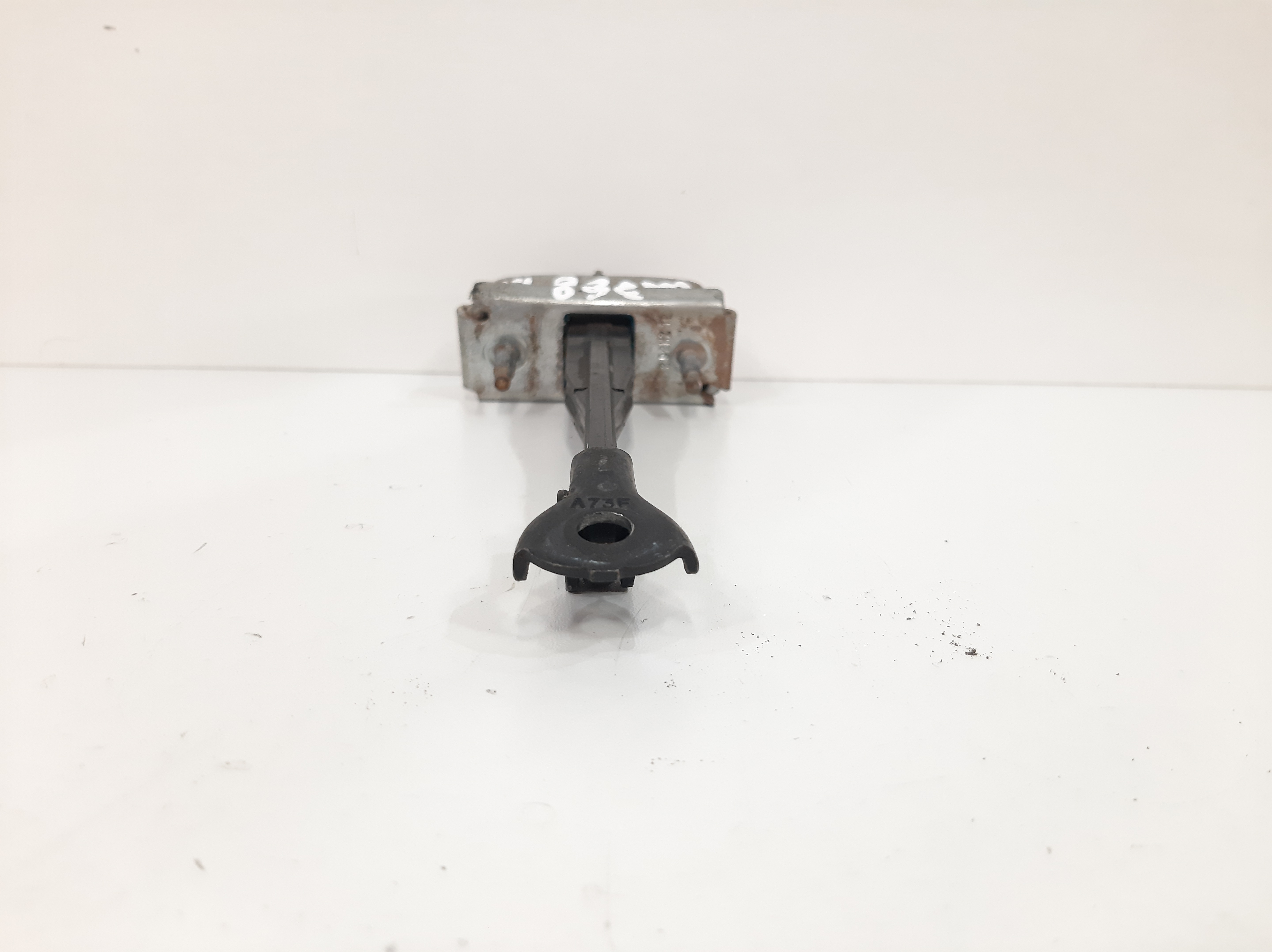 Limitador Porta Traseira Direita Gm Cruze 2011 2012 A 2016 1