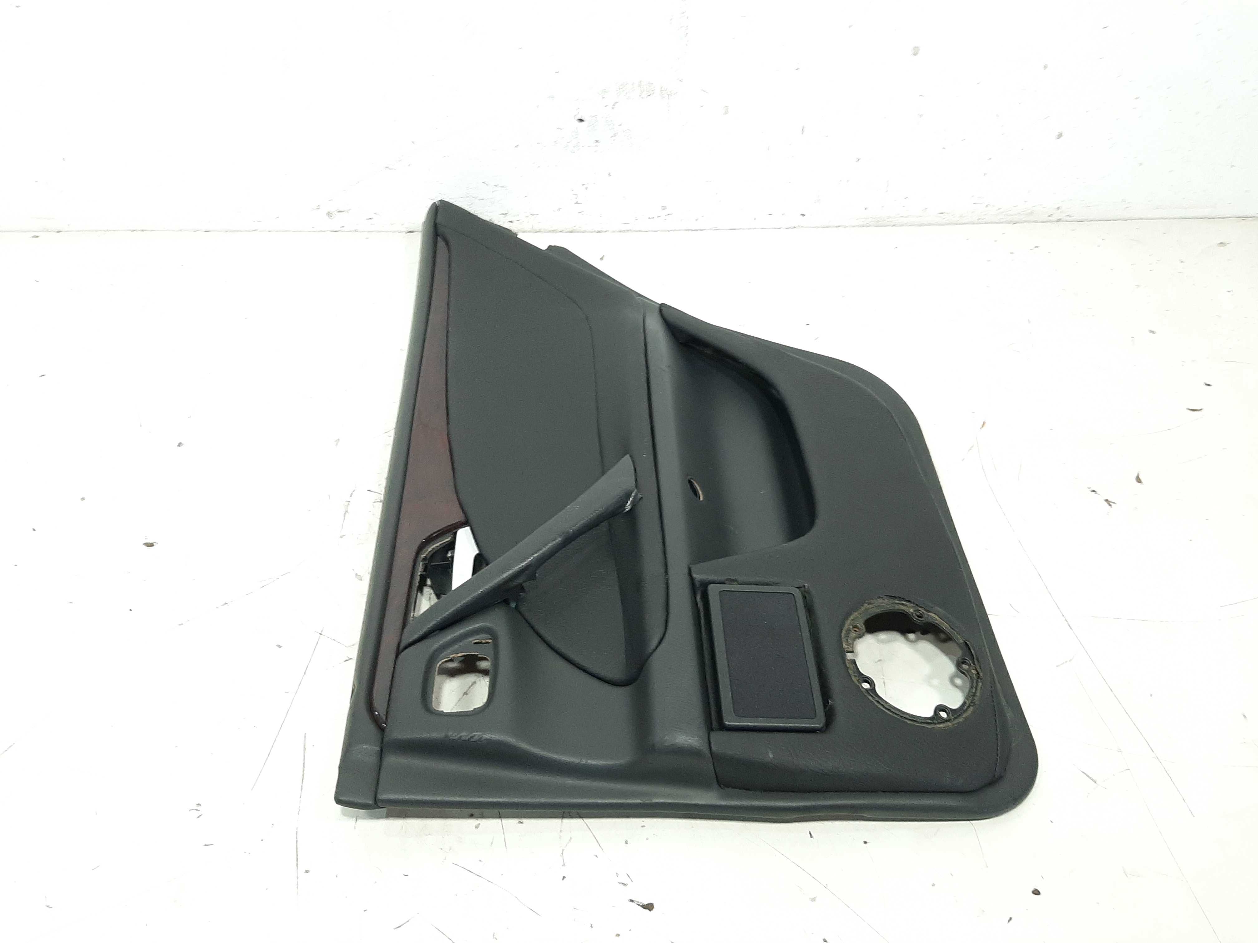 Forro Porta Traseiro Direito Mercedes E320 W210 1998 A 2002 3