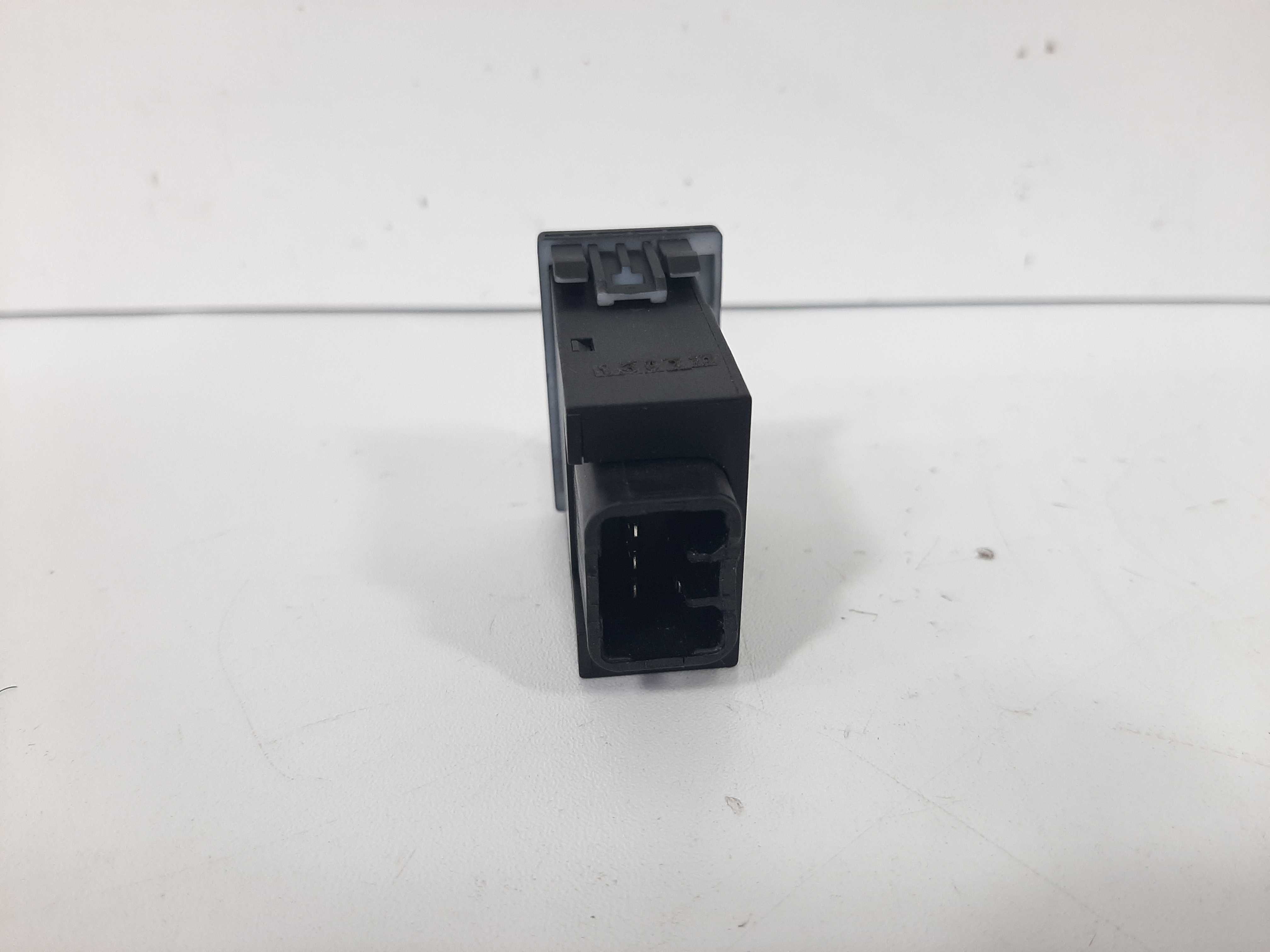 Botão Interruptor Regulagem Farol Milhas Lifan X60 12 A 2019 3