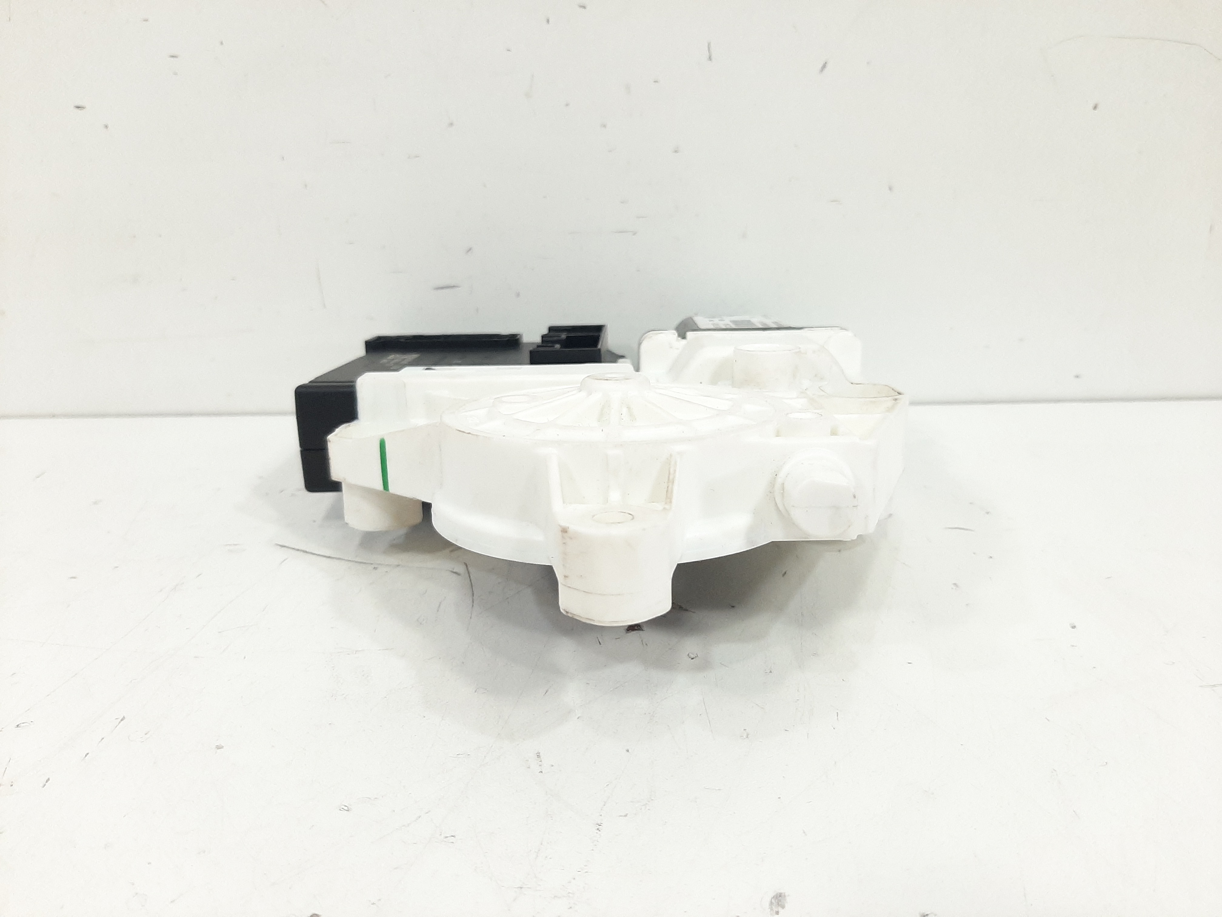 Motor Maquina Vidro Dianteiro Direito Vw Jetta 2.0 2011 A 17 5