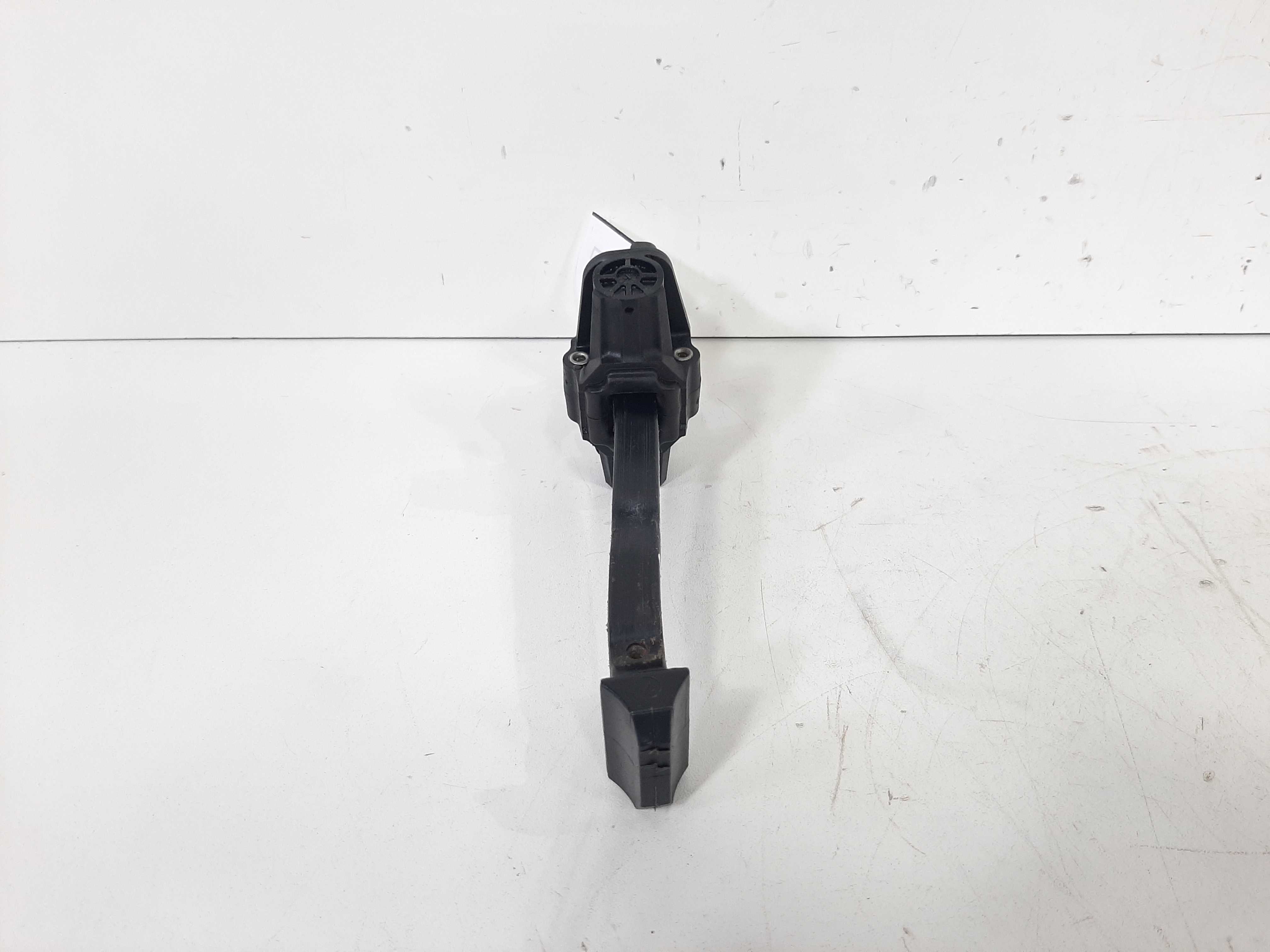 Limitador Porta Traseiro Esquerdo Renegade 2015 2016 A 2020 2