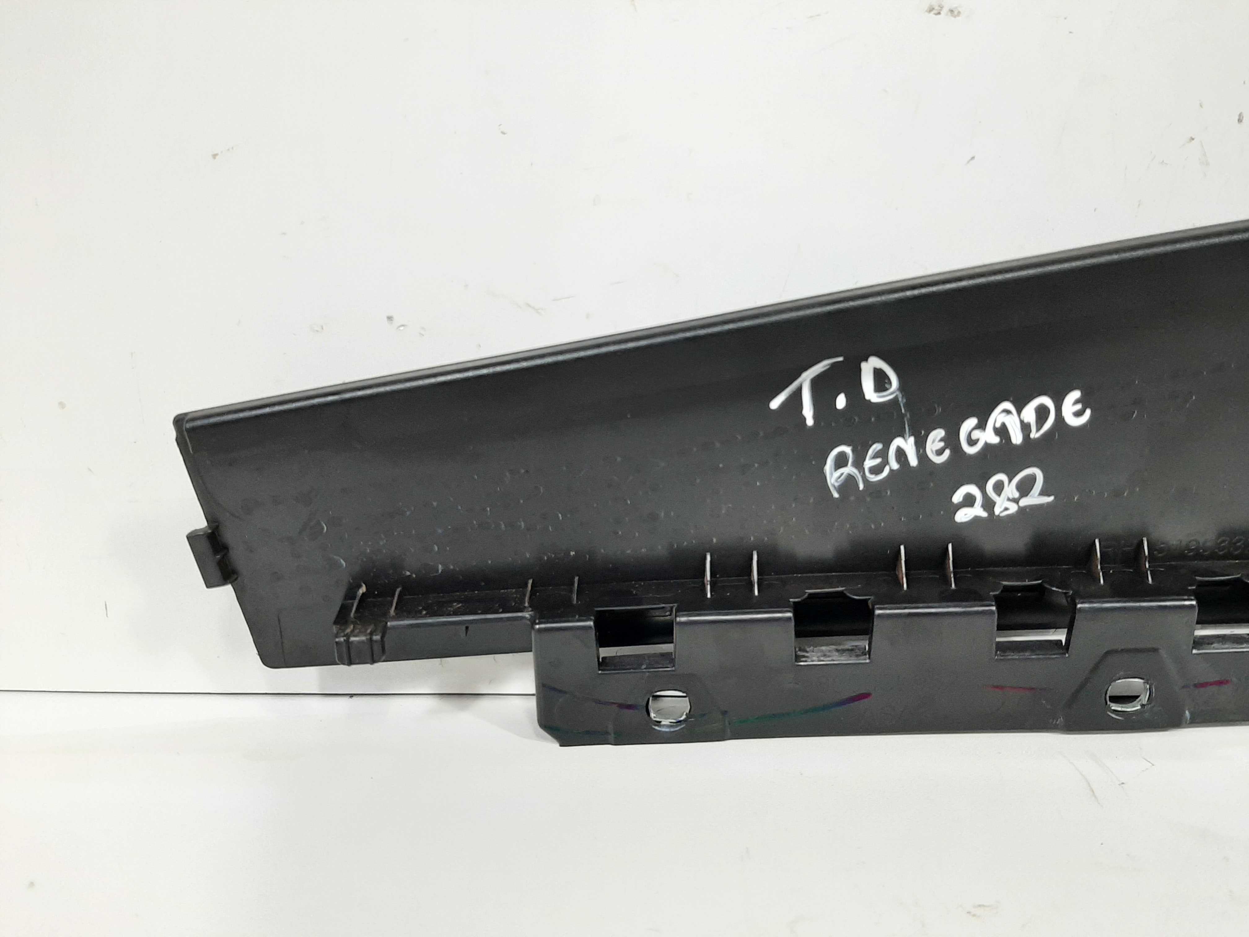 Moldura Externa Porta Traseiro Direito Renegade 2018 A 2021 8