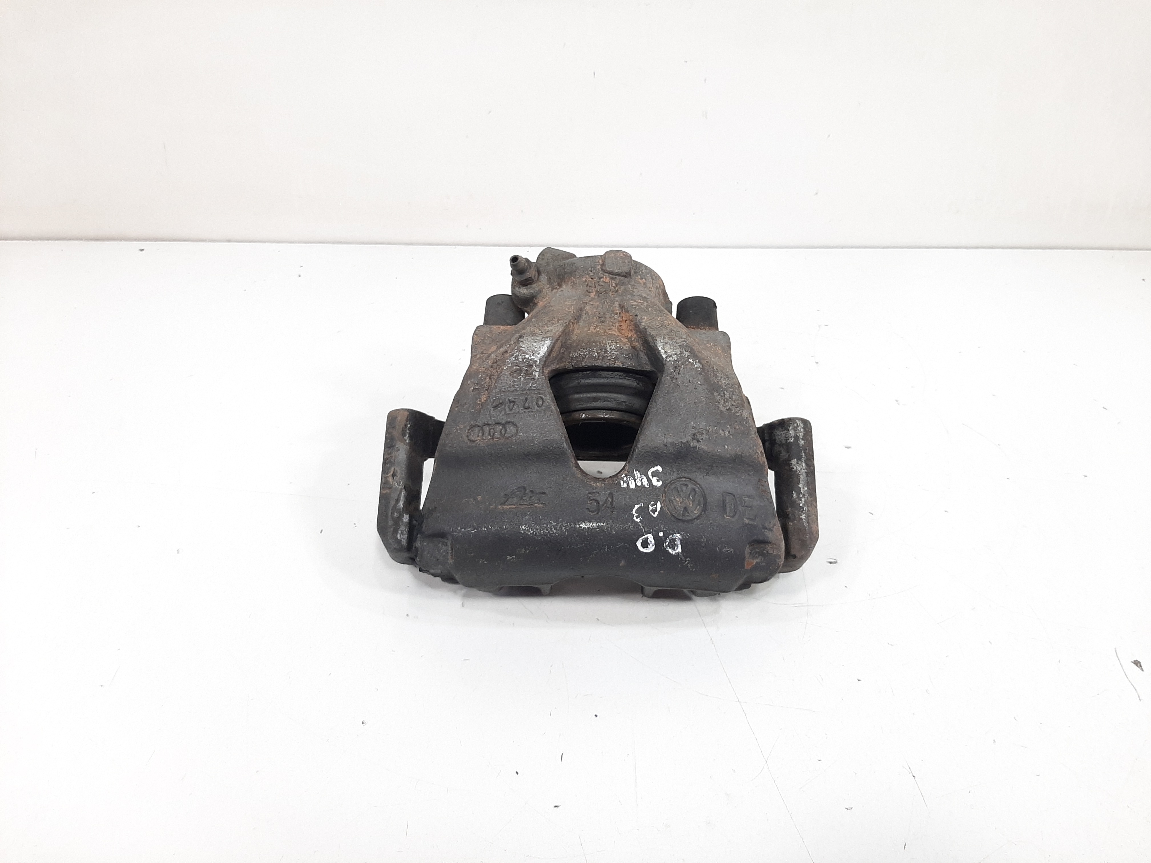 Pinça Dianteira Direita Audi A3 1997 1998 1999 A 2006 10