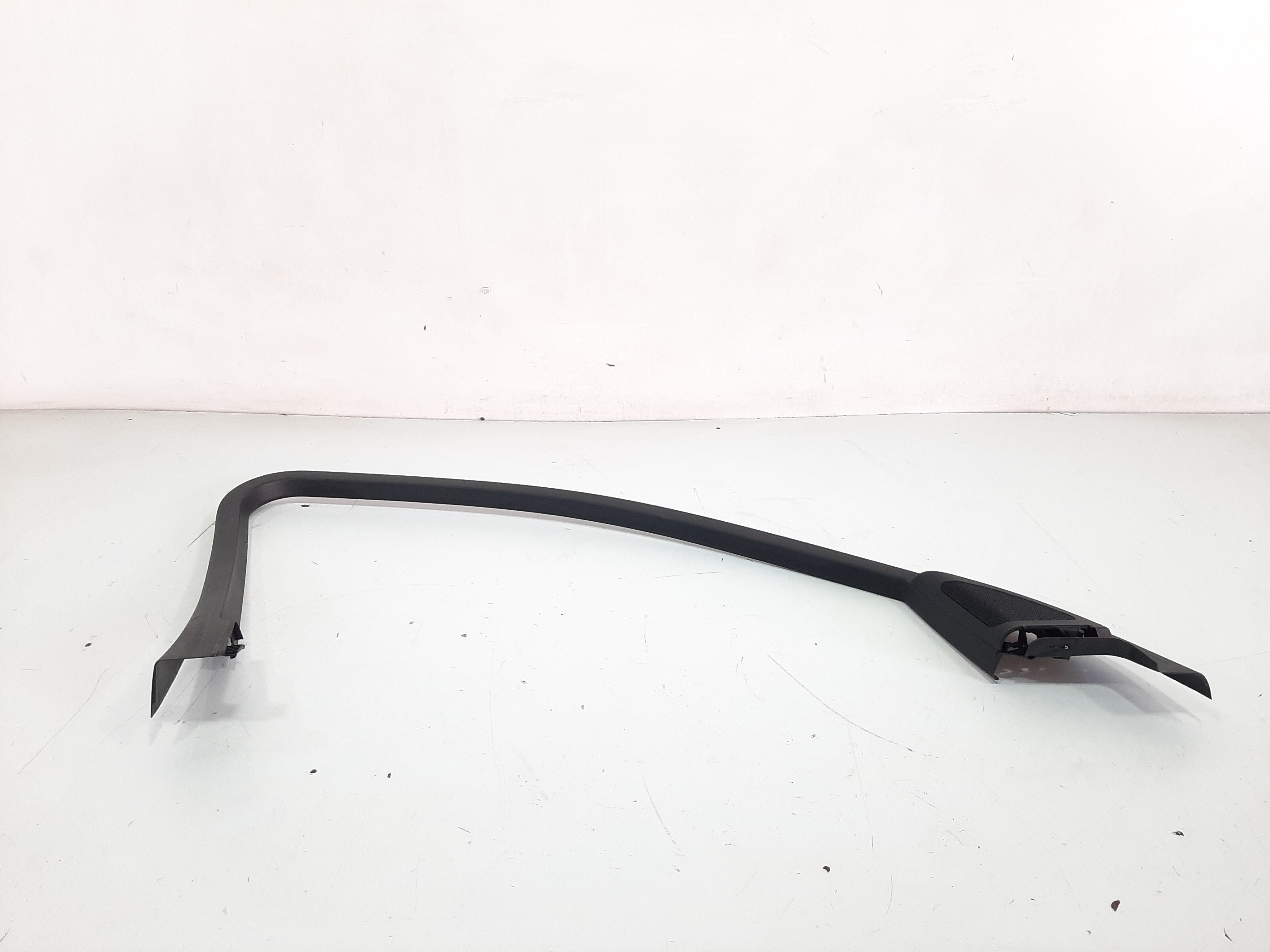 Acabamento Moldura Porta Dianteira Direita Audi A4 2010 2019 3