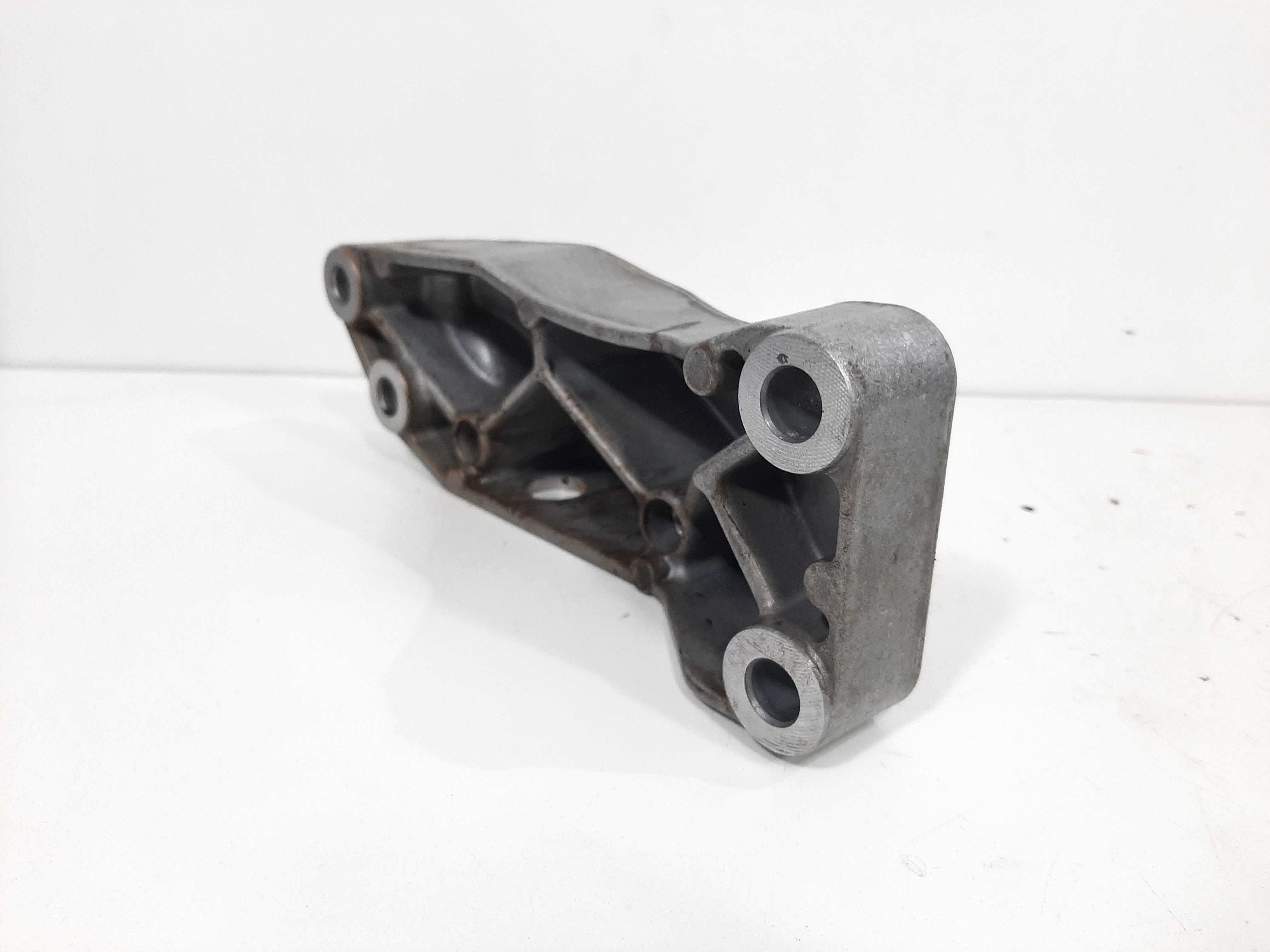 Suporte Motor Vw Jetta 2012 2013 2014 2015 2016 2017 2018 2