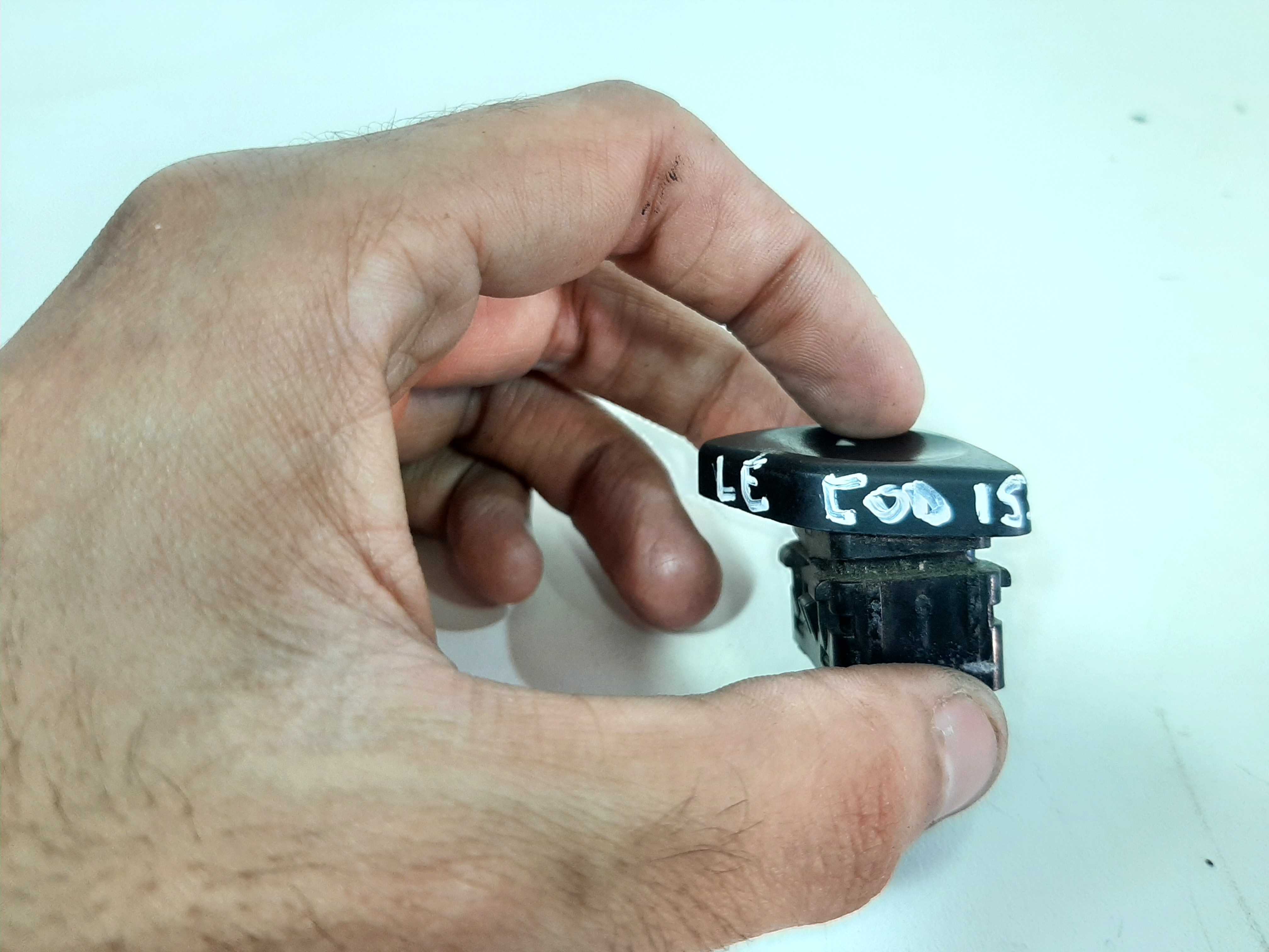 Botão Comando Vidro Elétrico Lado Esquerdo Fiorino 91 A 01 3