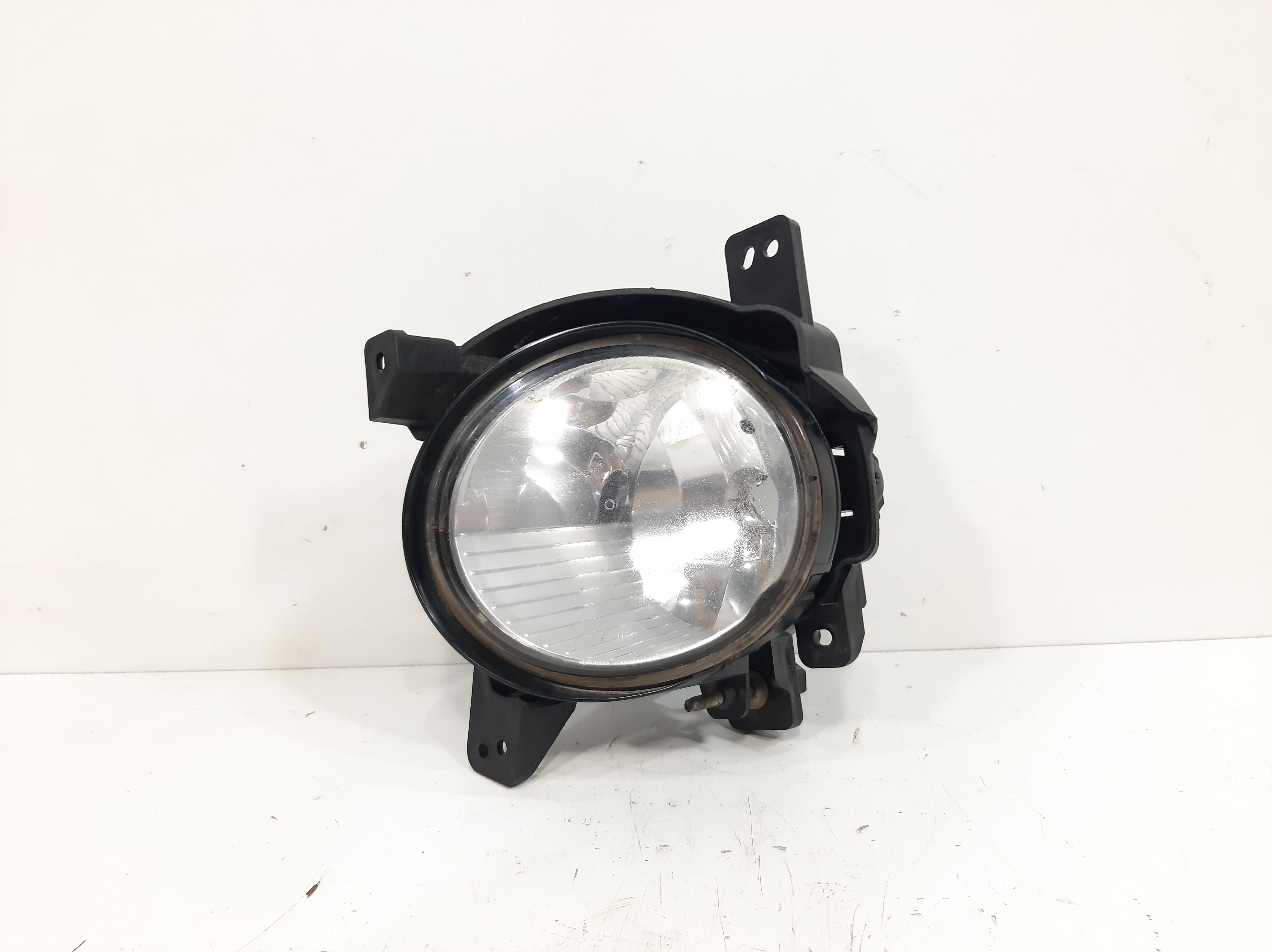 Farol Milha Dianteiro Esquerdo Hyundai Santa Fé 2006 A 2013 7