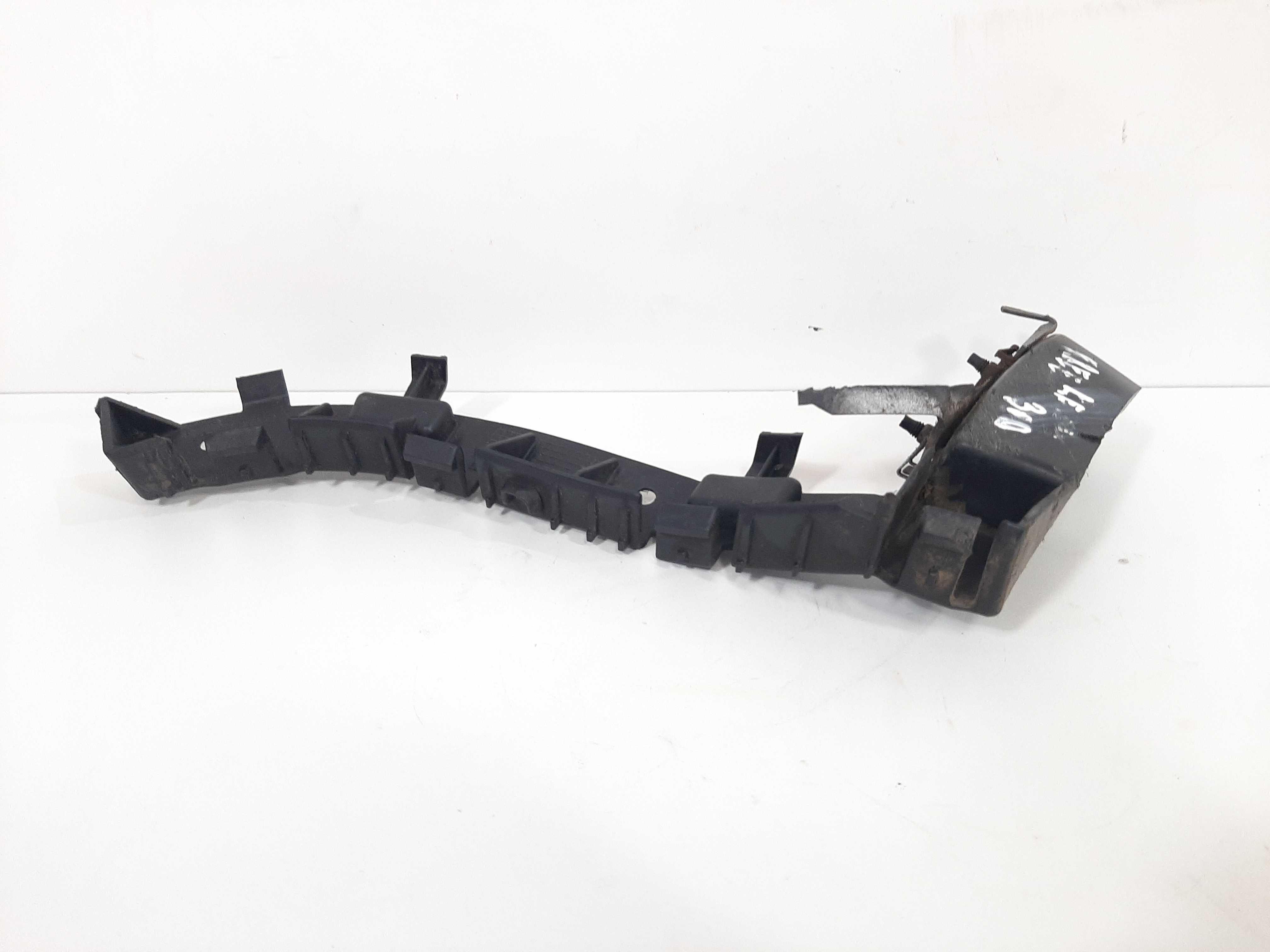 Guia Parachoques Freelander 2 Traseiro Esquerdo 2006 A 2012 6