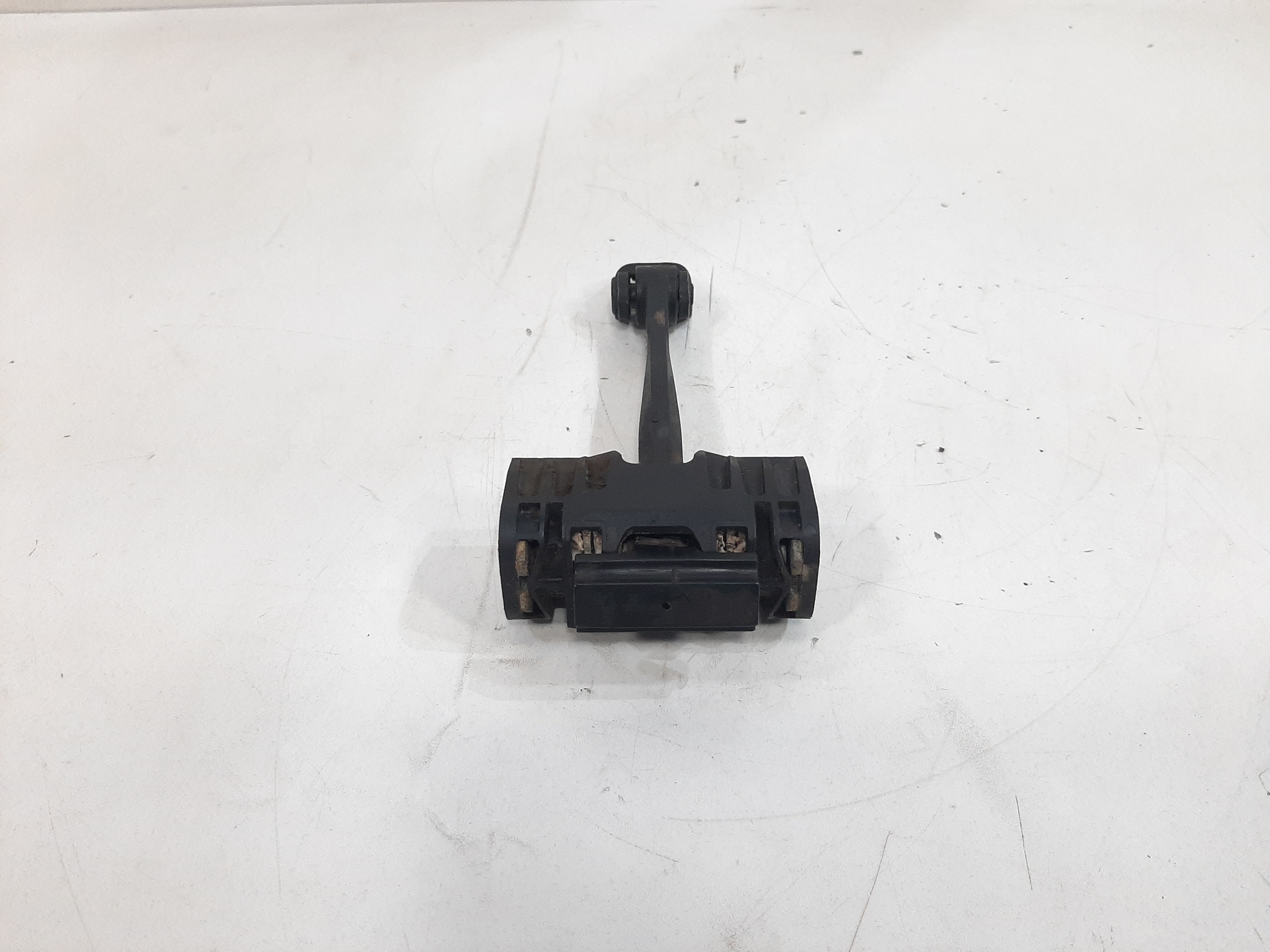 Limitador Porta Traseira Esquerda Gm Vectra Gt 2008 A 2011 6