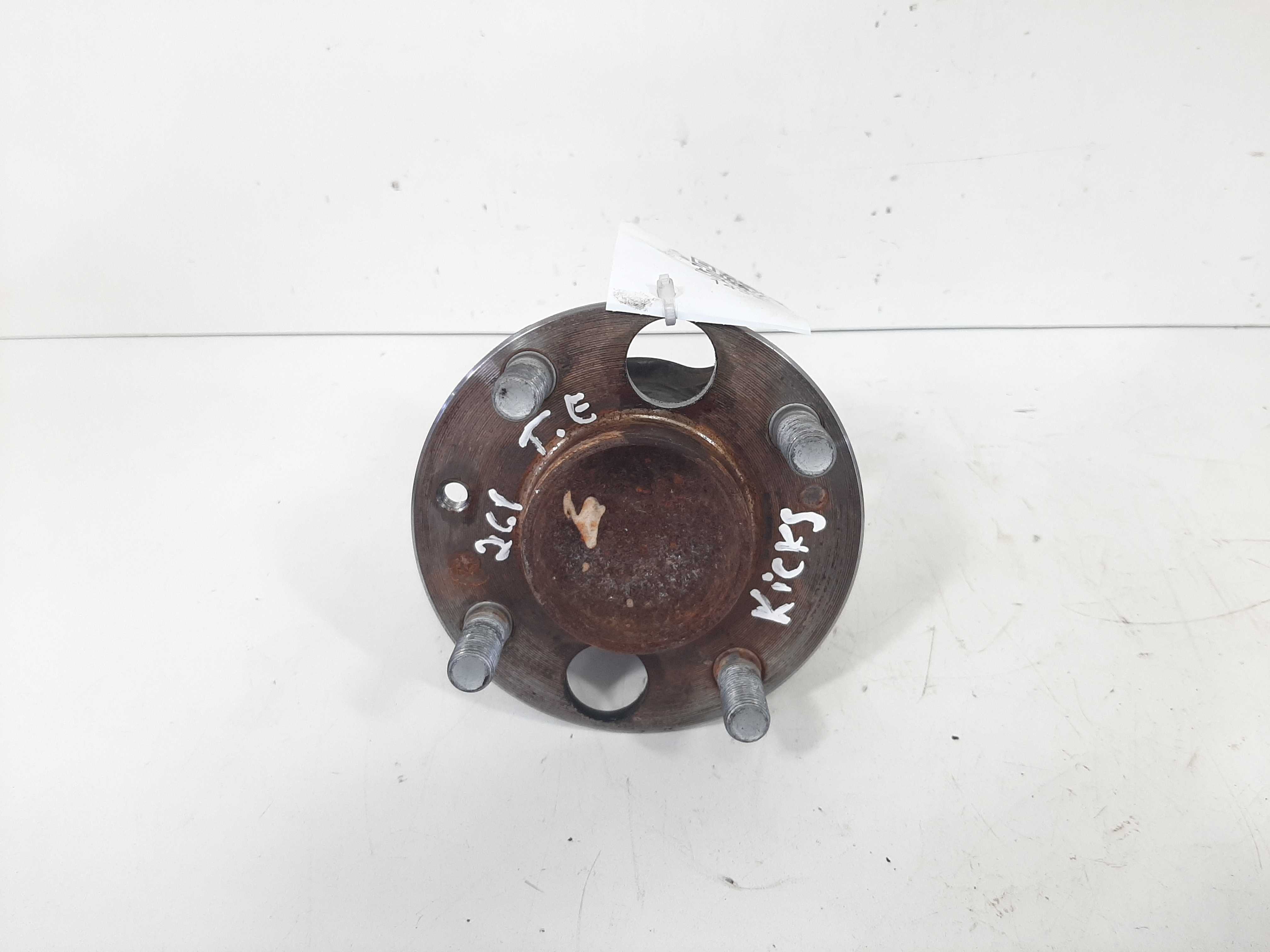Cubo Traseiro Esquerdo Nissan Kicks 2015 2016 2017 A 2024 1