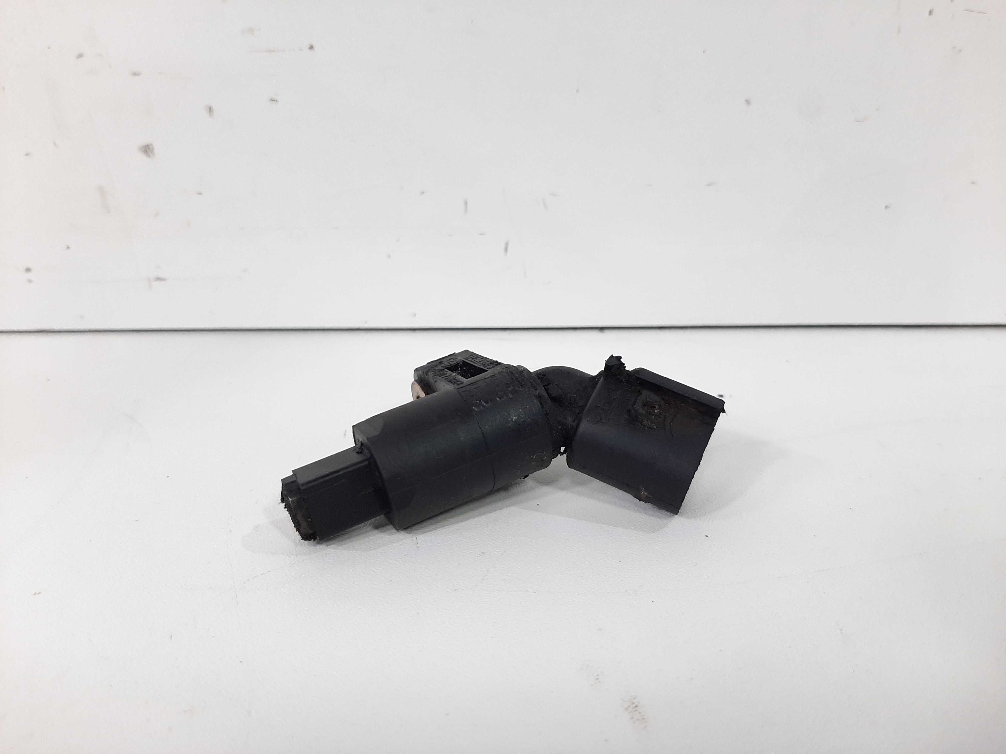 Sensor Freio Dianteiro Esquerdo Abs Audi A3 Golf 1997 A 2003 2