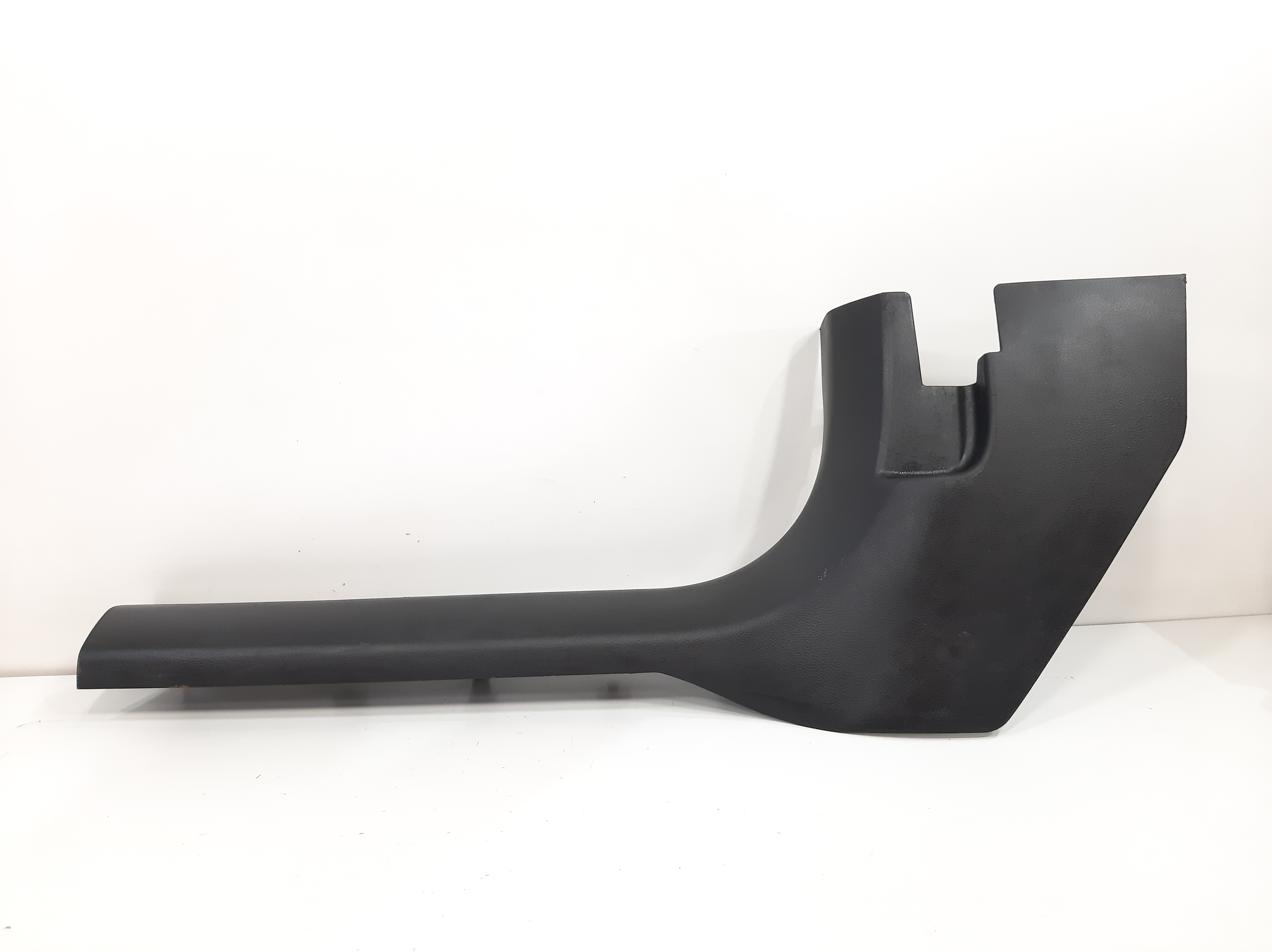 Soleira Dianteira Esquerda Gm Chevrolet Cruze 2011 A 2016 4