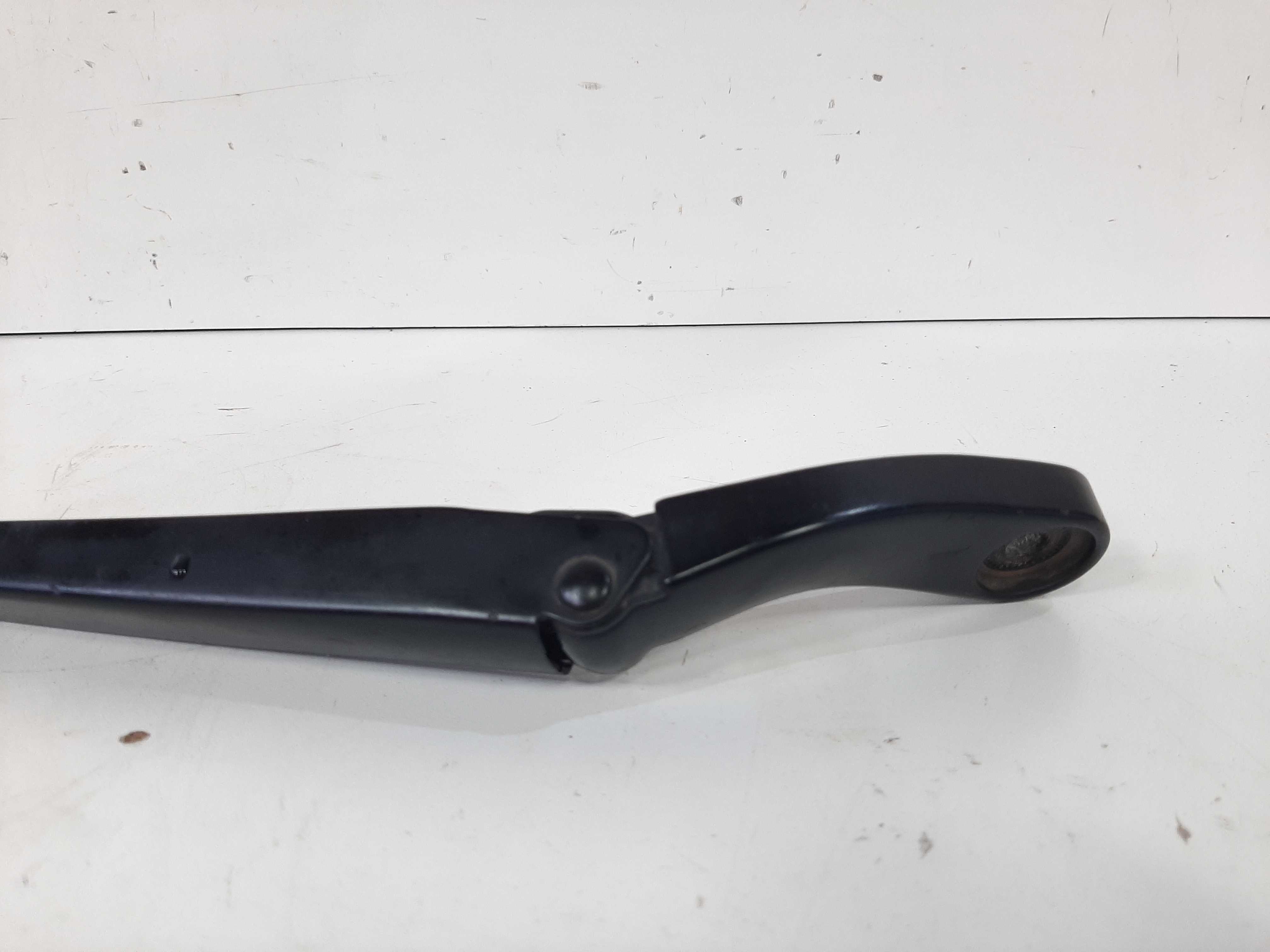 Haste Limpador Parabrisa Direito Duster 2011 2013 A 2018 2