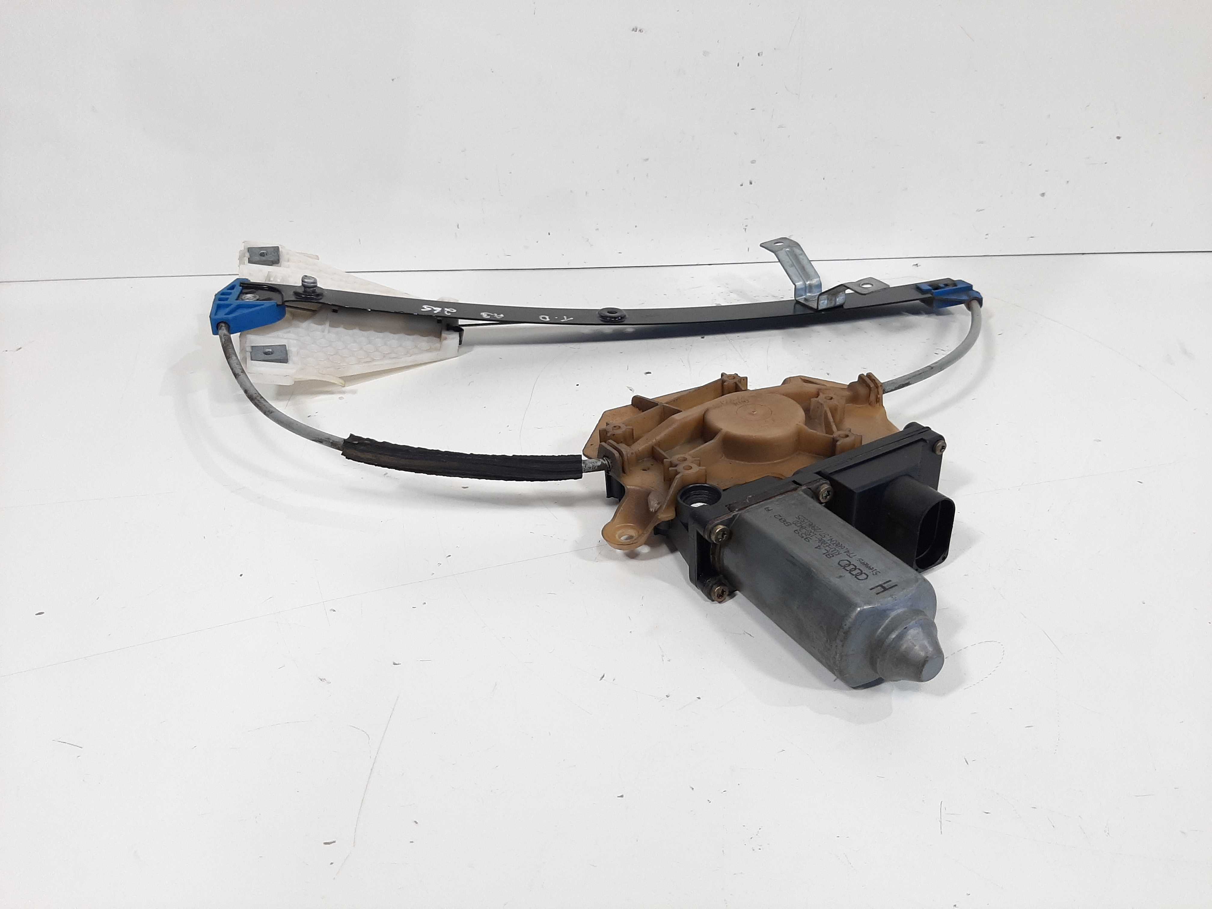 Máquina Vidro Traseiro Direito Audi A3 1997 1998 1999 A 2003 1