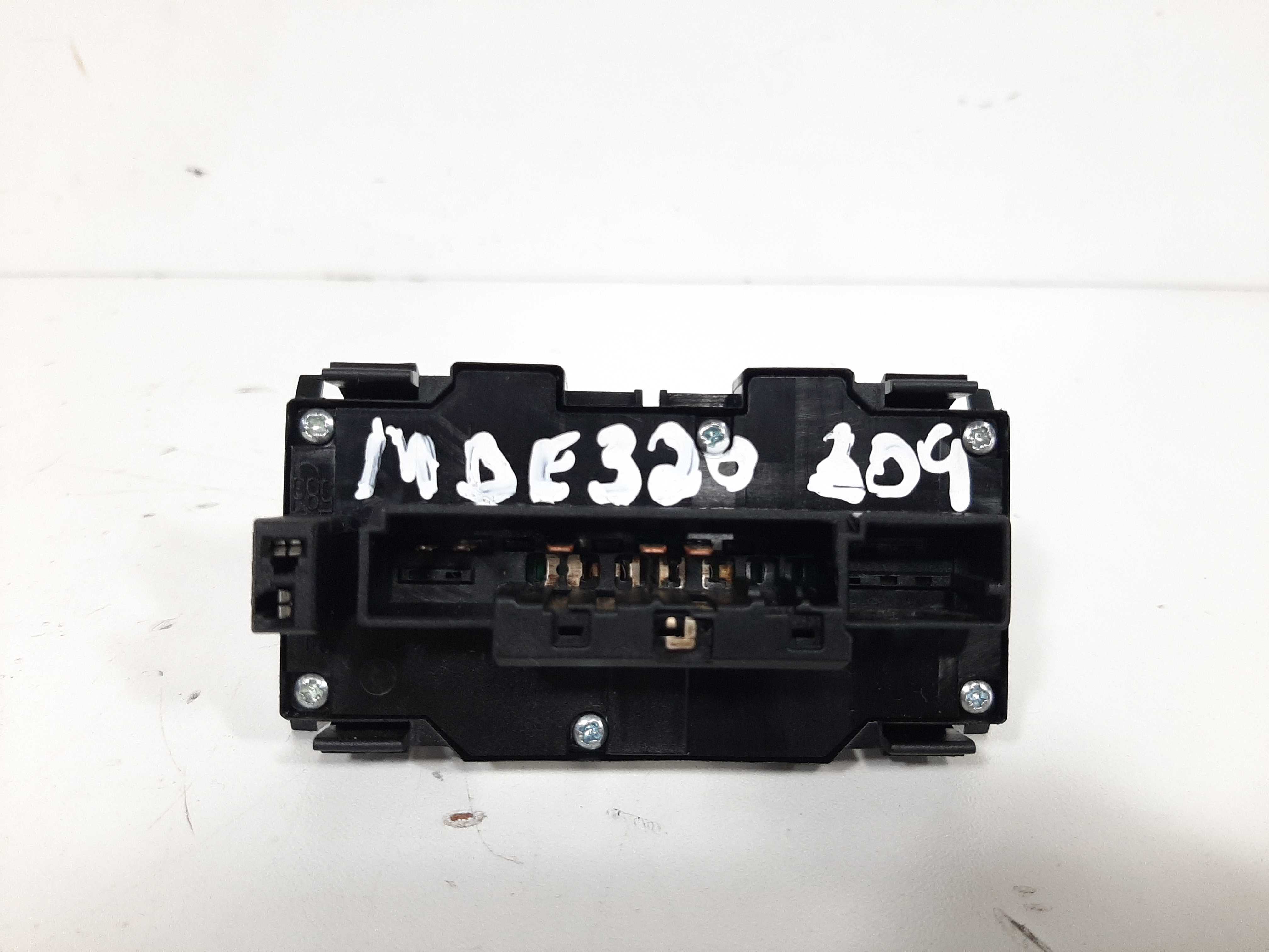 Comando Pisca Alerta Bancos Mercedes E320 W210 1998 A 2002 4