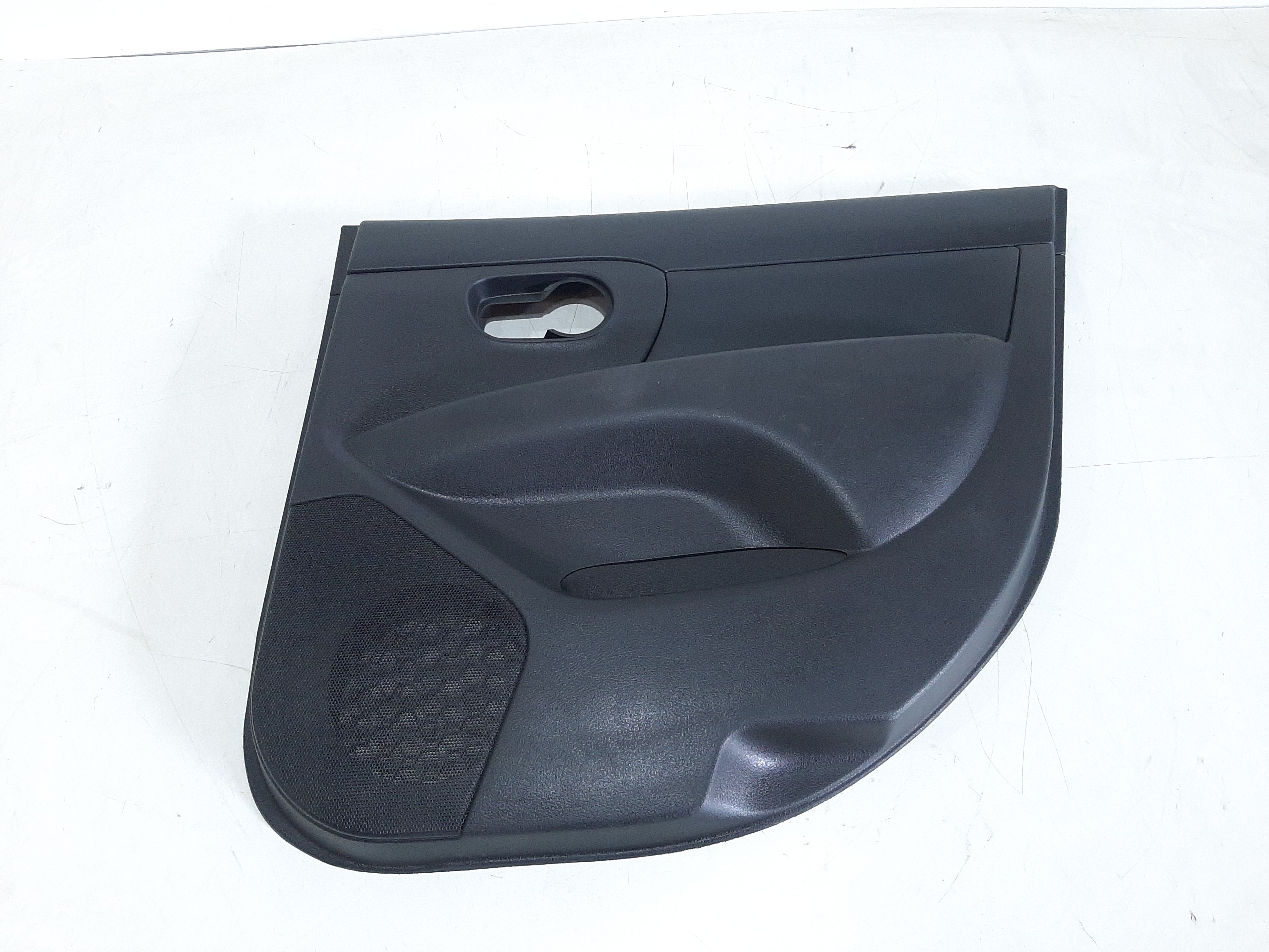 Forro Porta Traseiro Direito Nissan Livina 2010 A 14 Detalhe 6