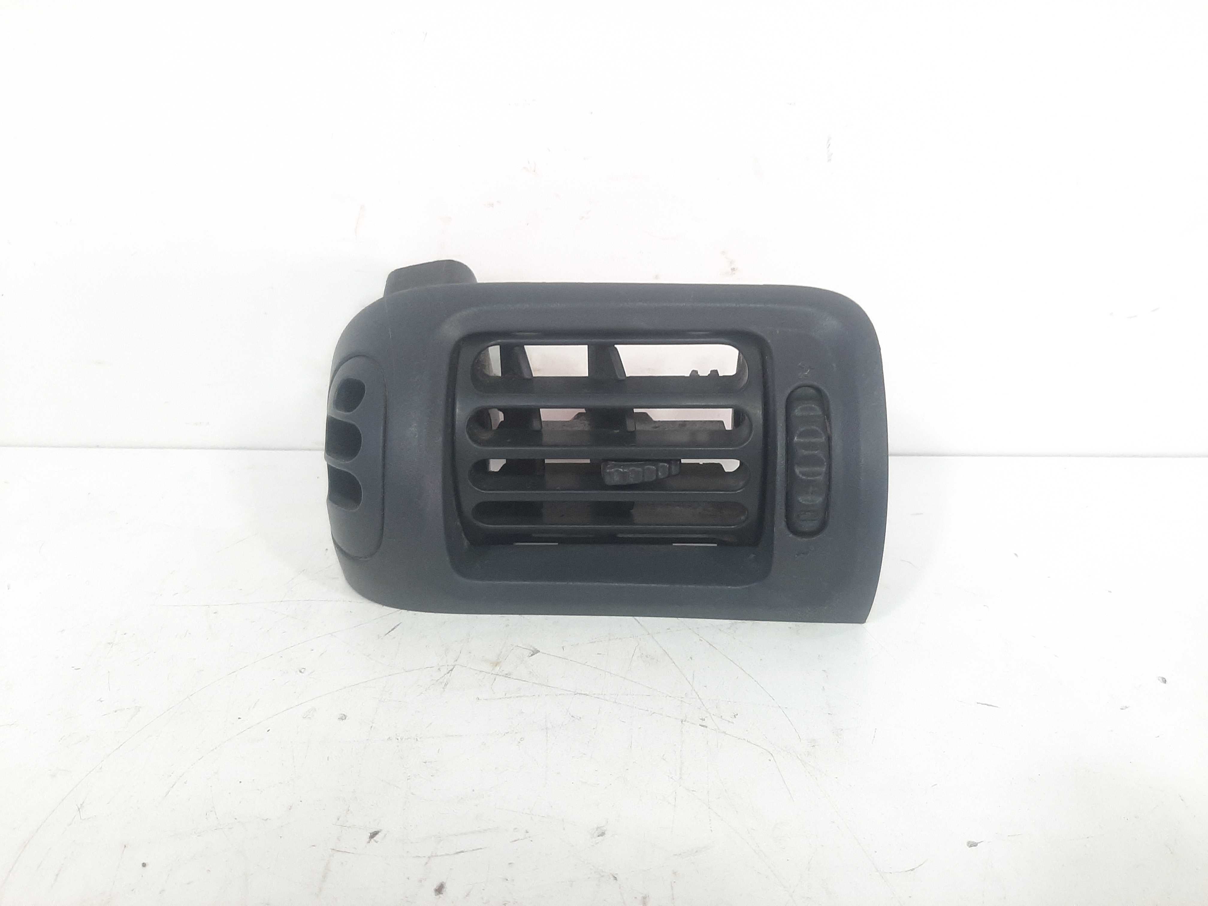 Difusor Ar Dianteiro Esquerdo Clio 2000 2001 2002 A 2012 4