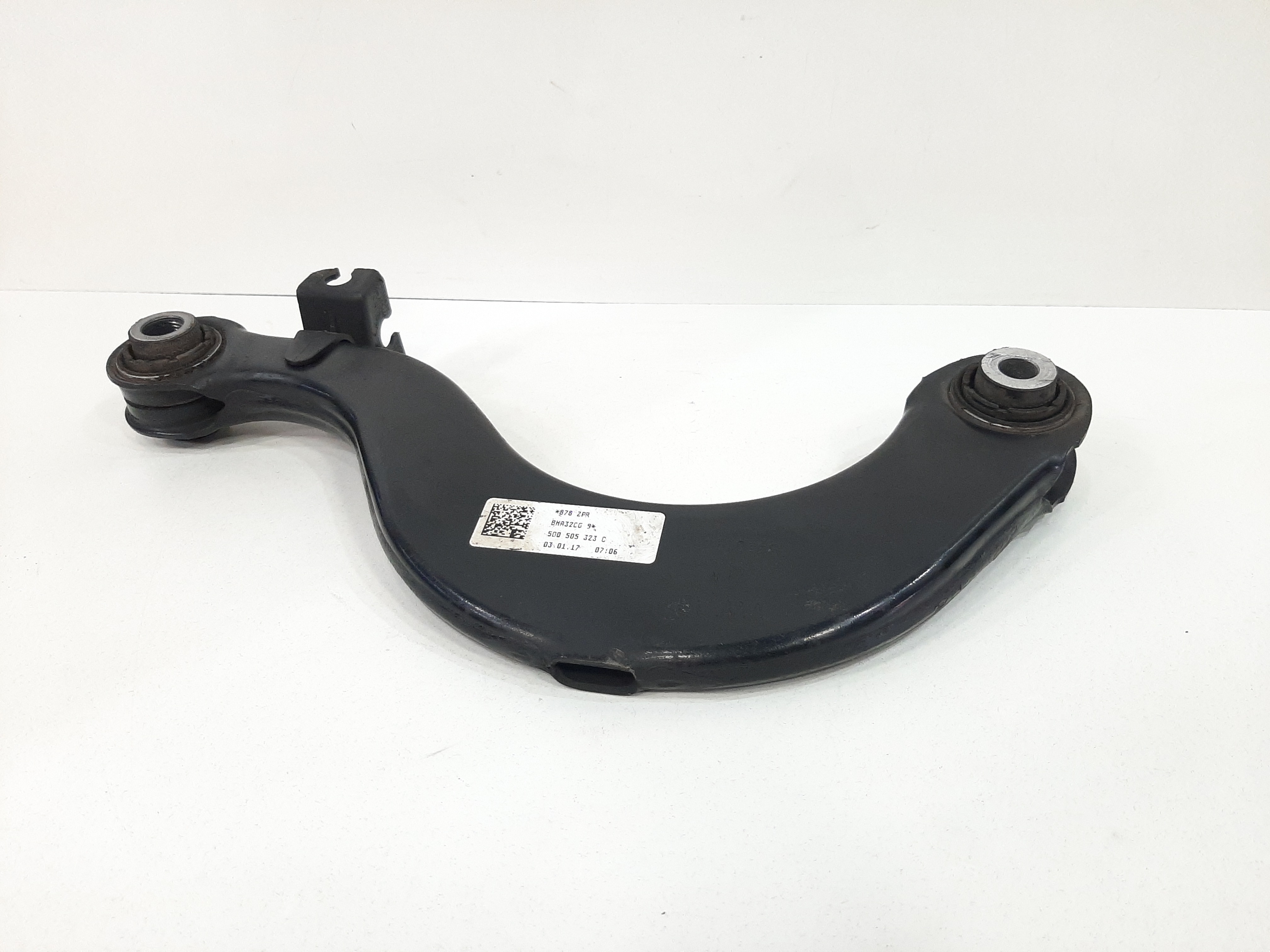 Braço Suspensão Sup Traseiro Direito Vw Jetta 2.0 2011 A 17 4