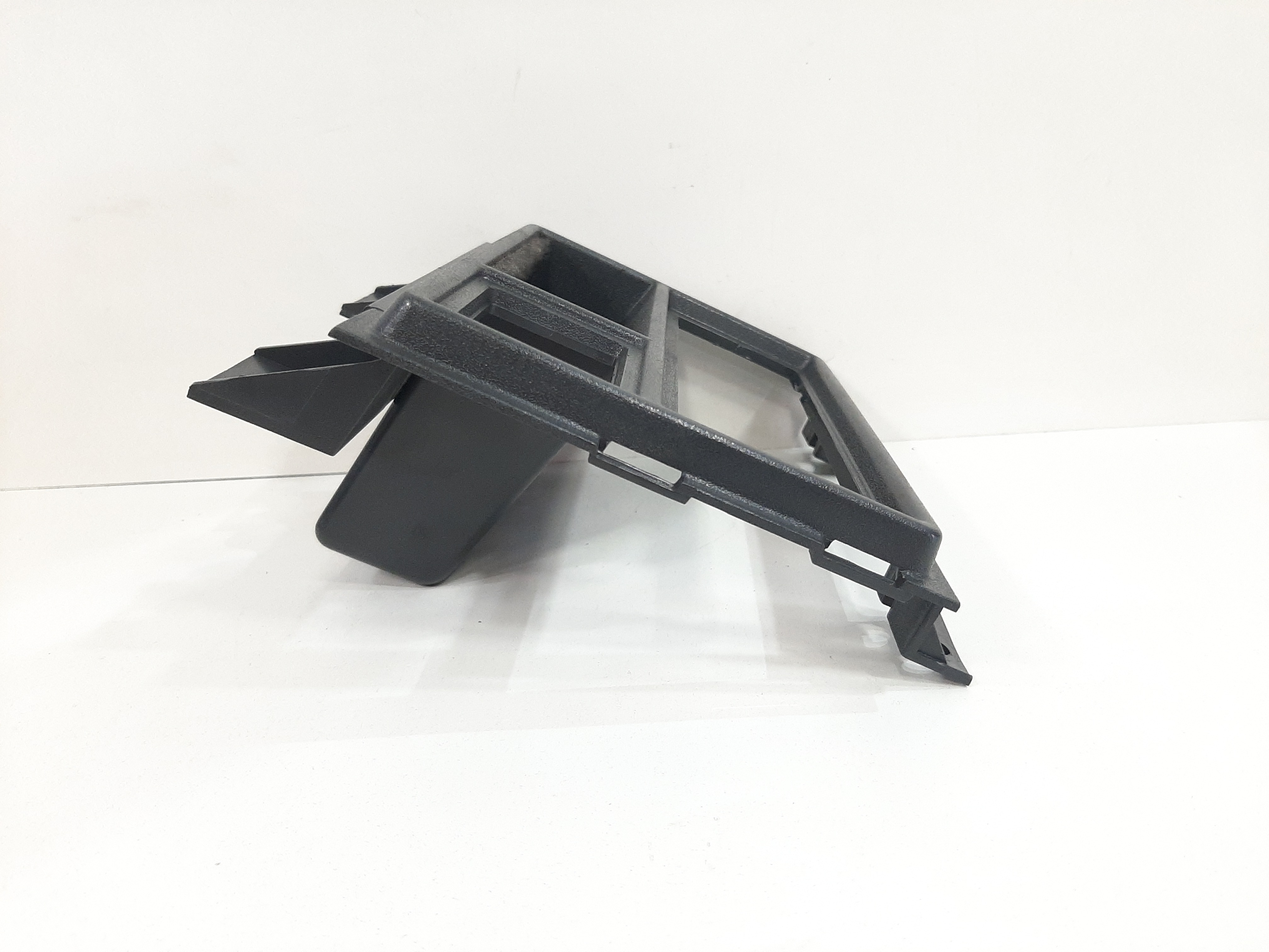 Moldura Painel Central Porta Objeto Gm Blazer 1995 A 2000 Pre 4