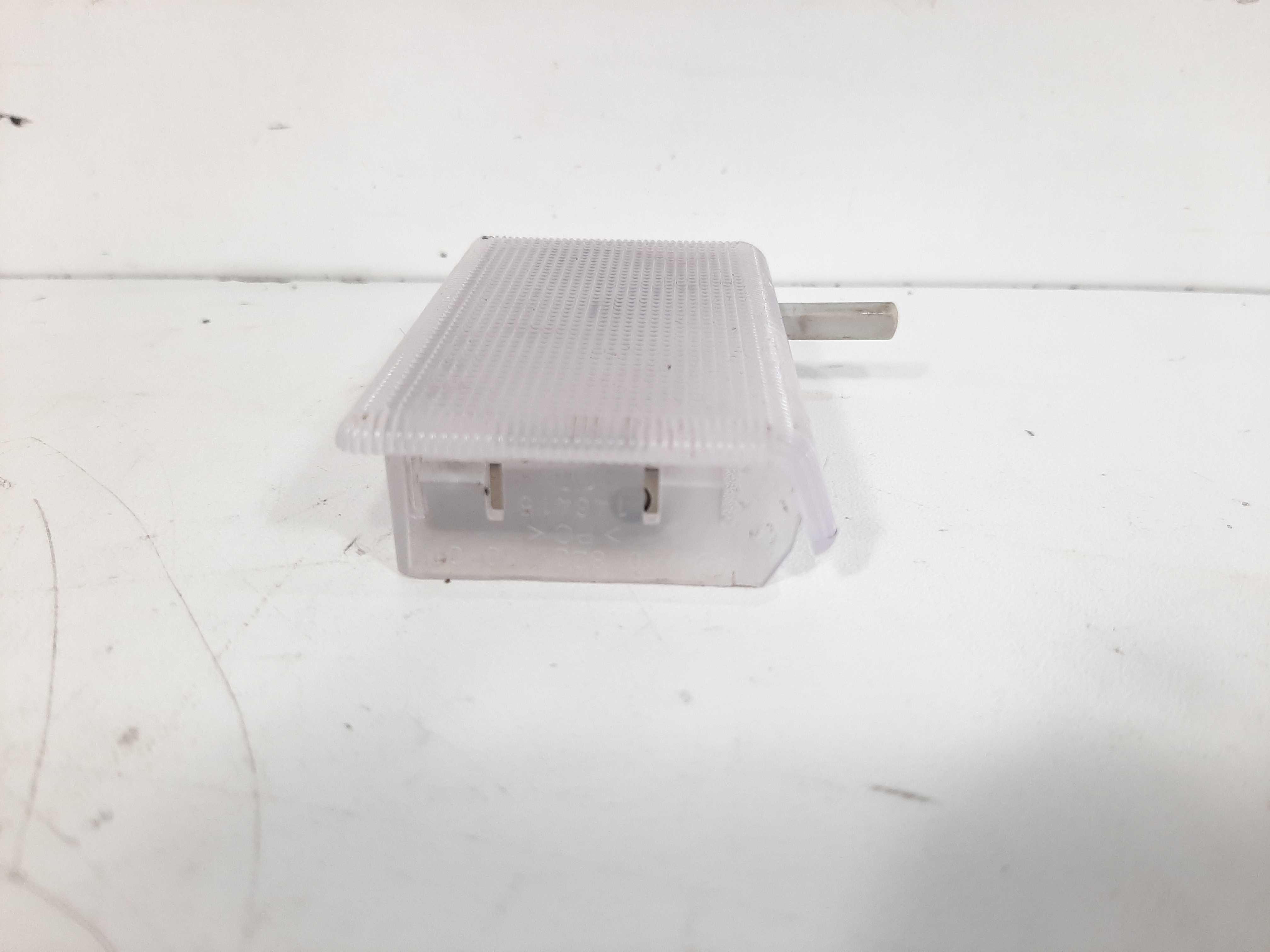 Luz Cortesia Porta Luvas Mercedes E320 W210 1998 1999 A 2002 4