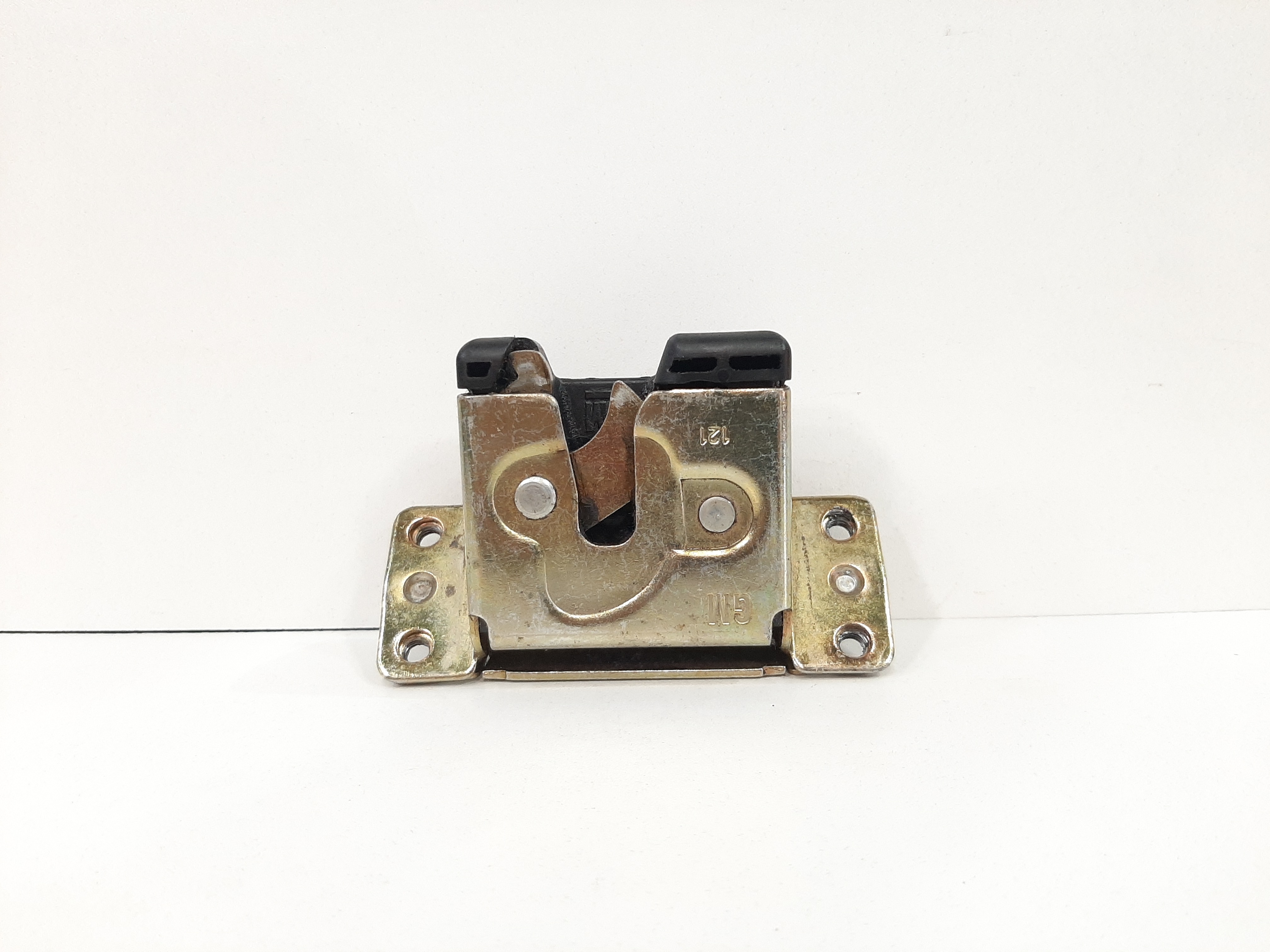 Fechadura Tampa Traseira Porta Malas Gm Blazer 1995 A 2000 2