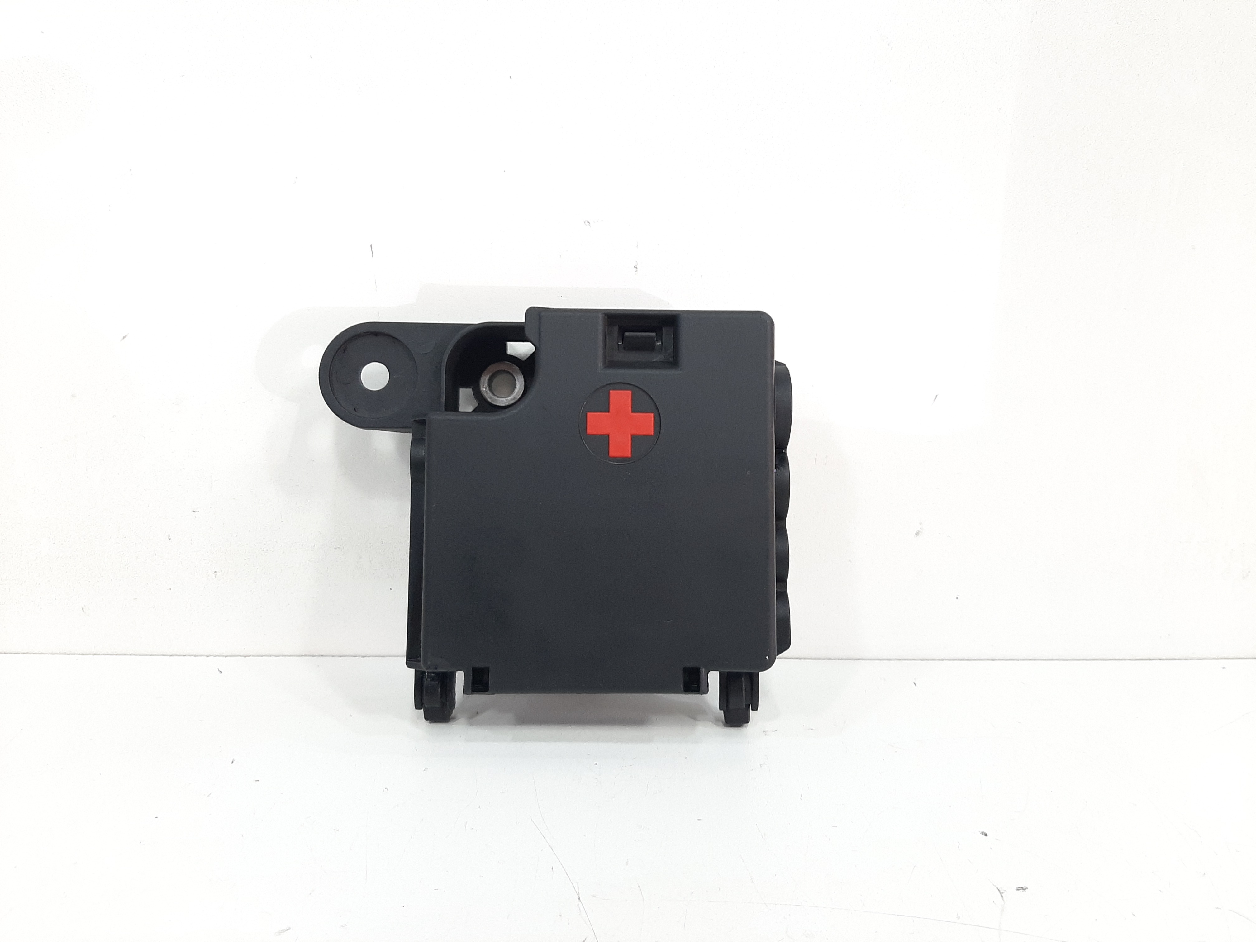 Caixa Fusível Bateria Positivo Audi A4 1.8 2013 2014 2015 5