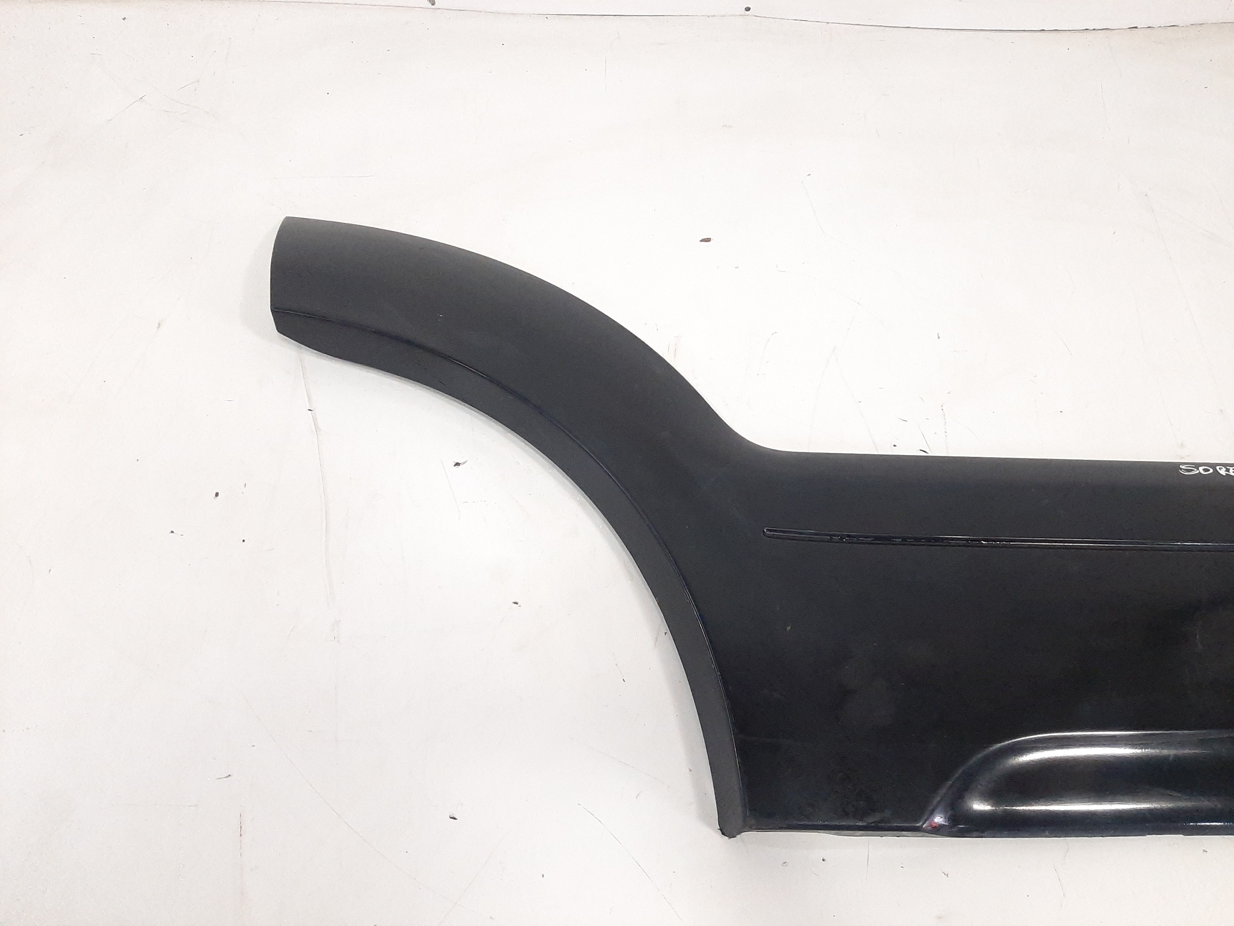 Aplique Lateral Traseiro Direito Roda Sorento 2004 A 2009 6